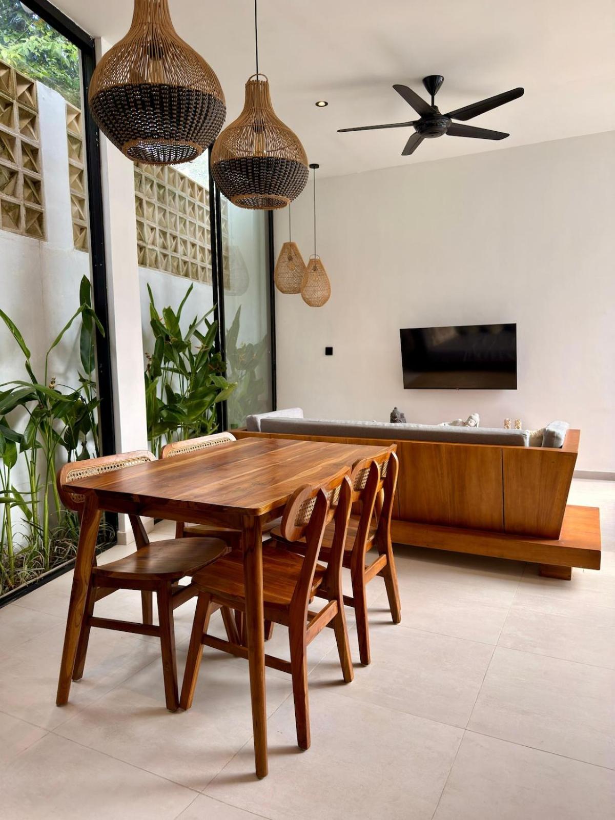 Mintaka Villas III