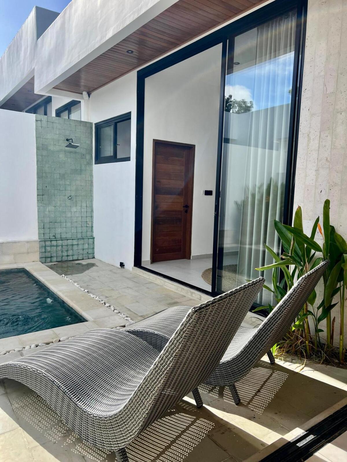 Mintaka Villas III