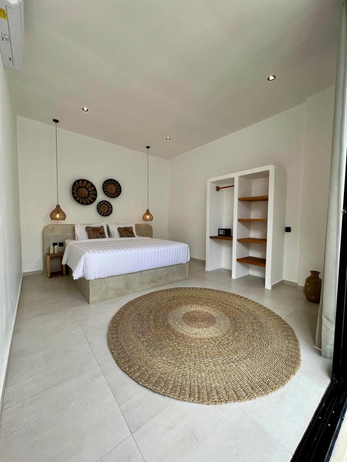 Mintaka Villas III