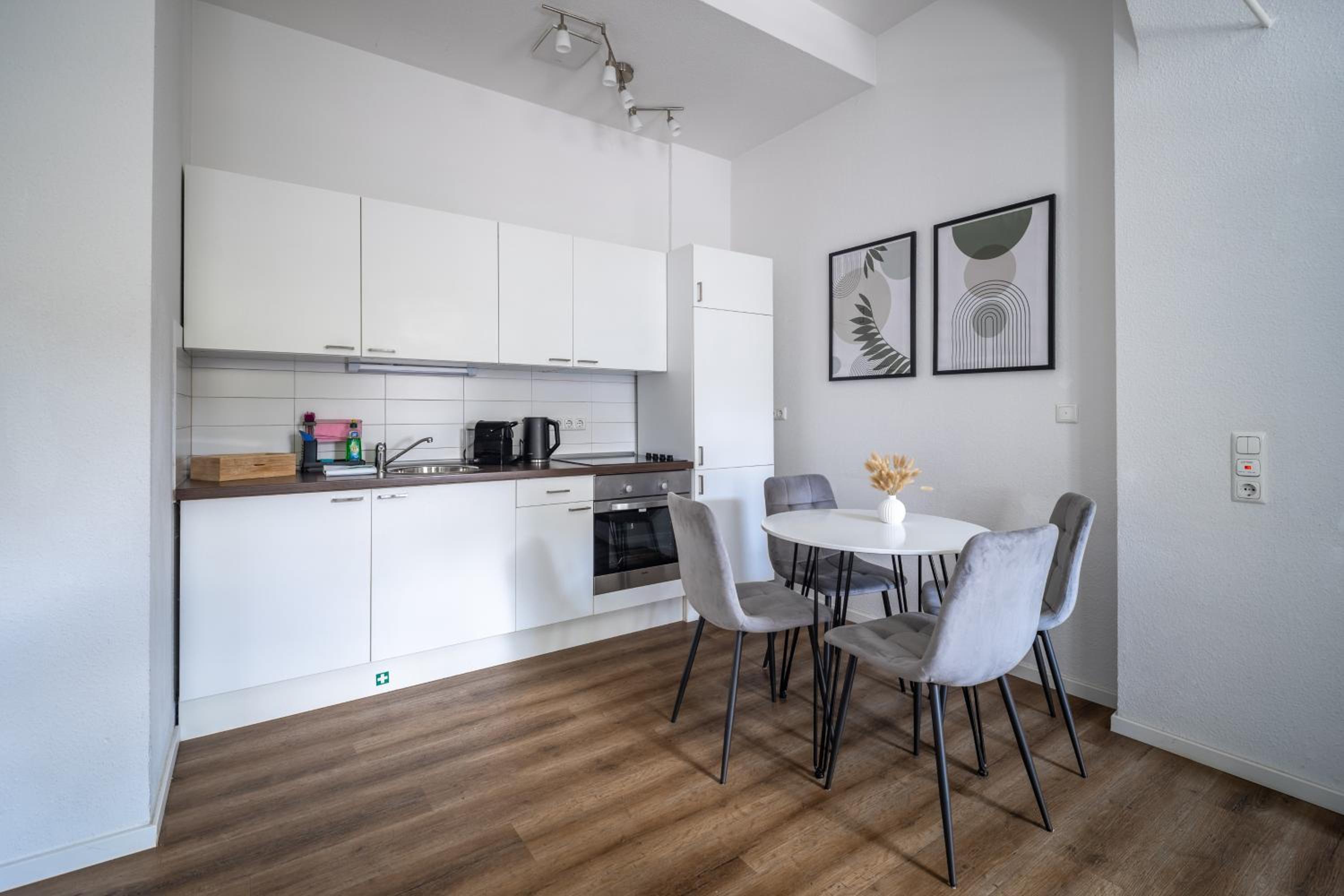 CoView - Dresden Neustadt - Küche - Terrasse - Highspeed Wlan