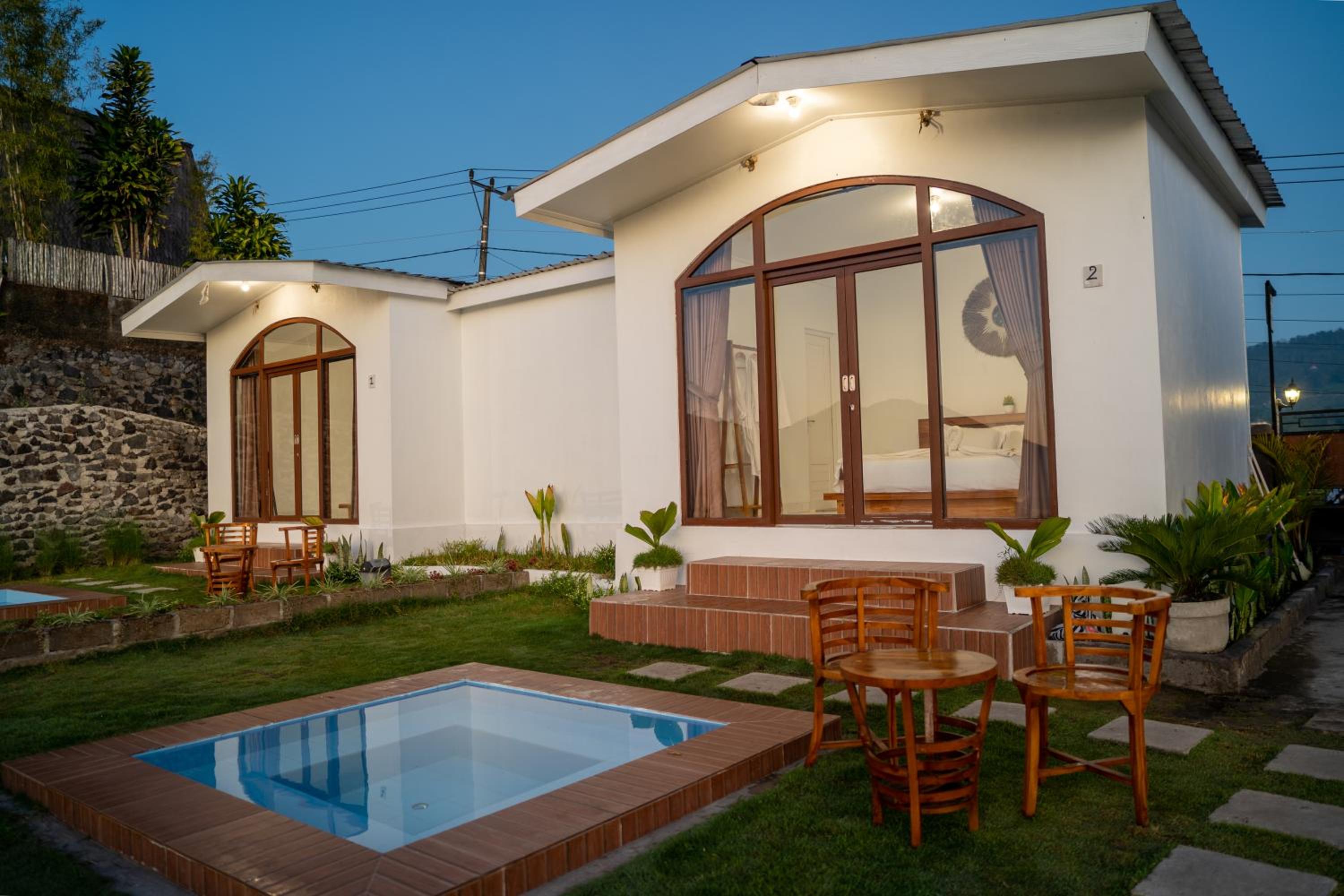 pohon cinta glamping