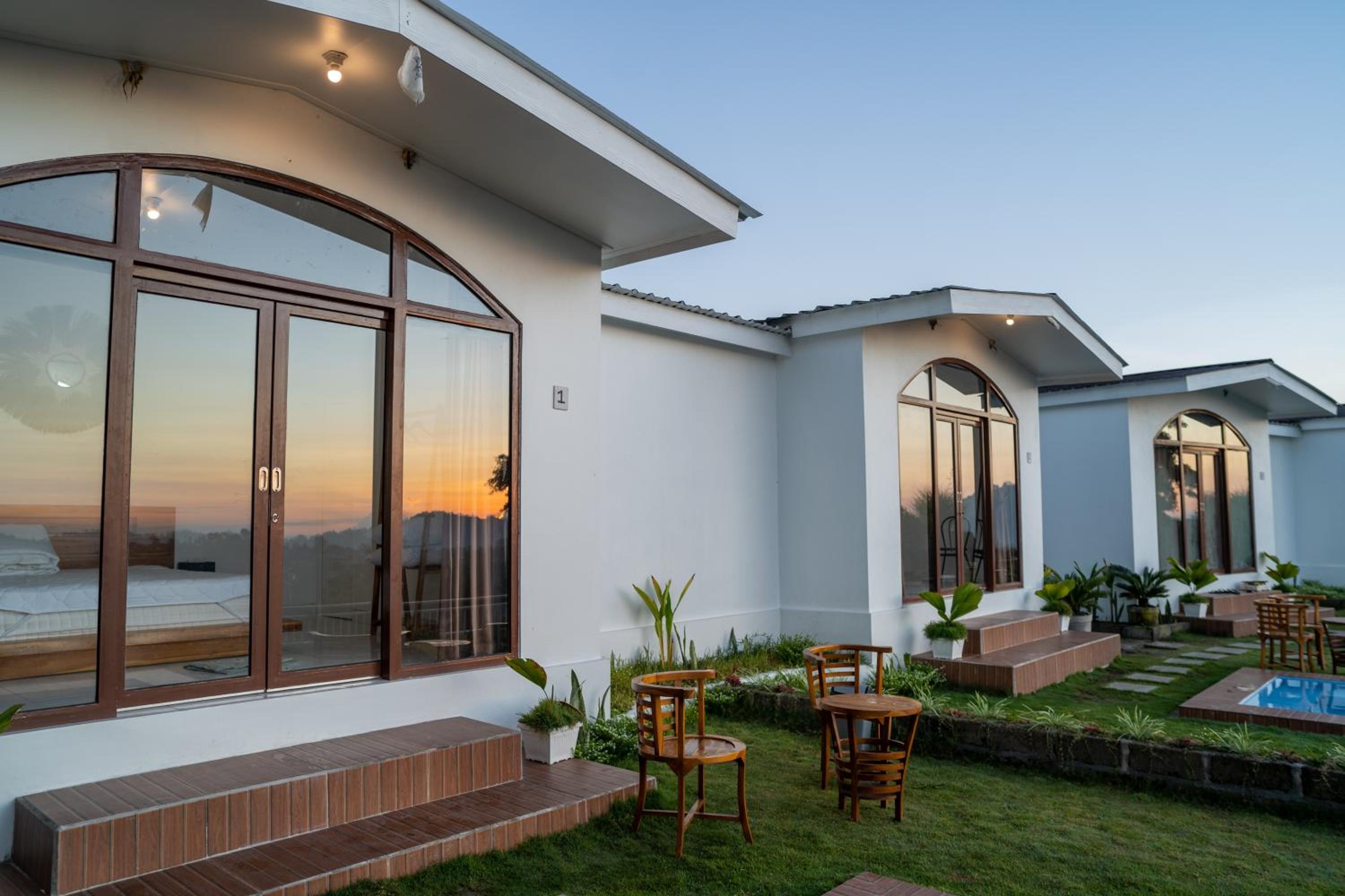 pohon cinta glamping