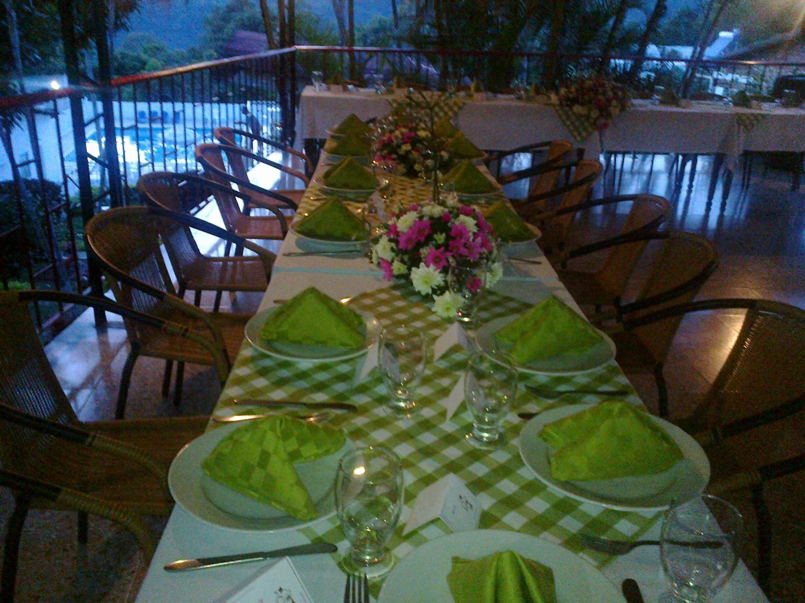 restaurant