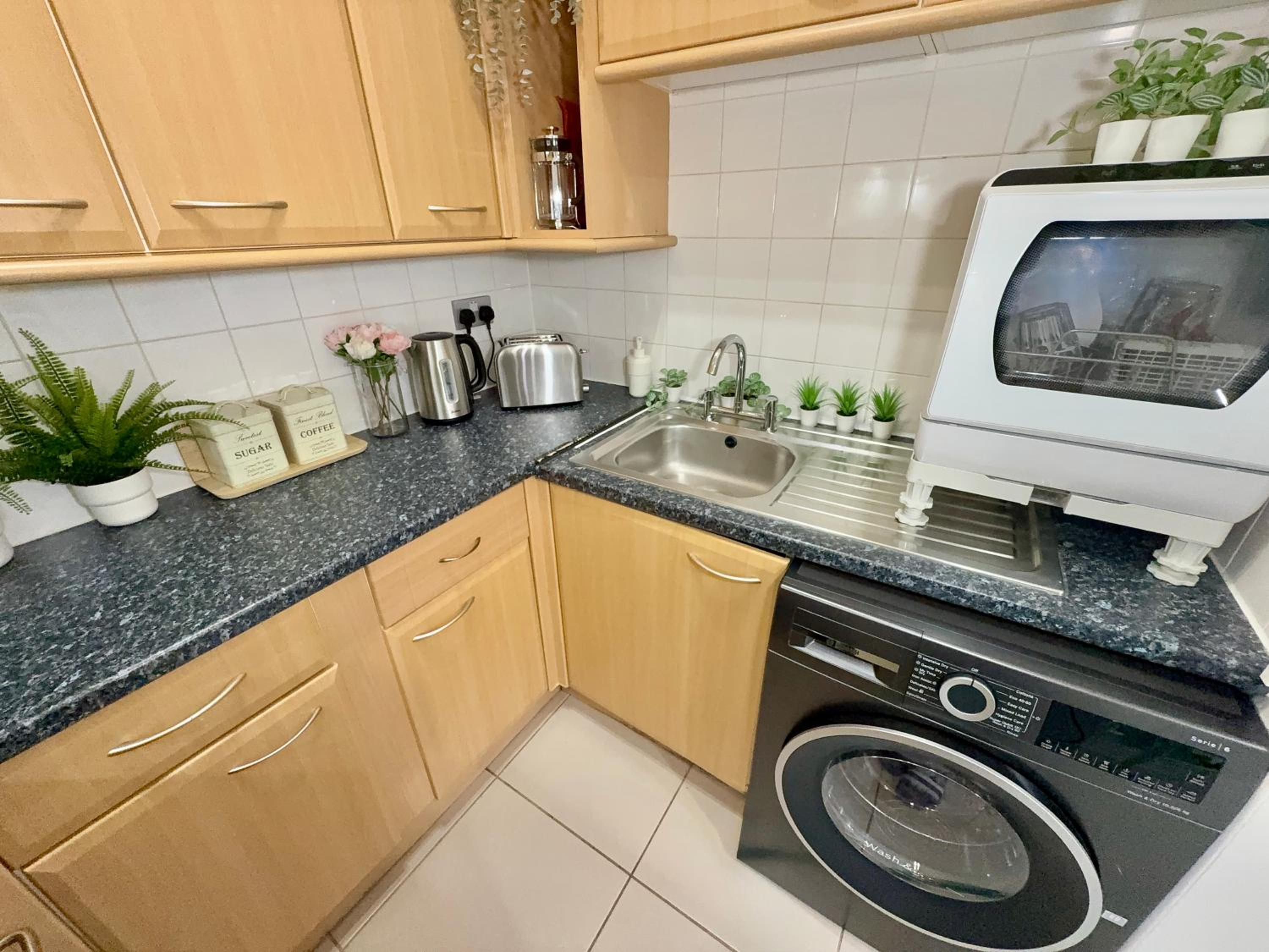 Luxurious Apartment with Patio in Covent Garden