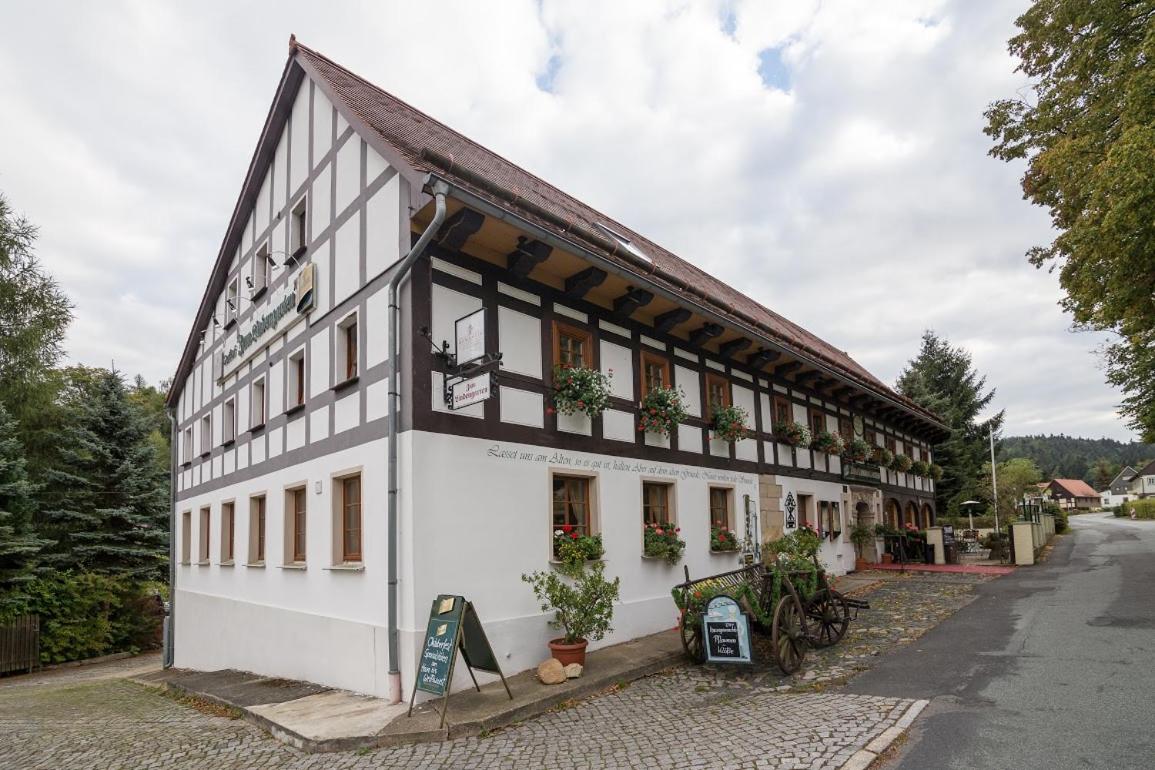 Romantik Hotel Zum Lindengarten - Property Image 13