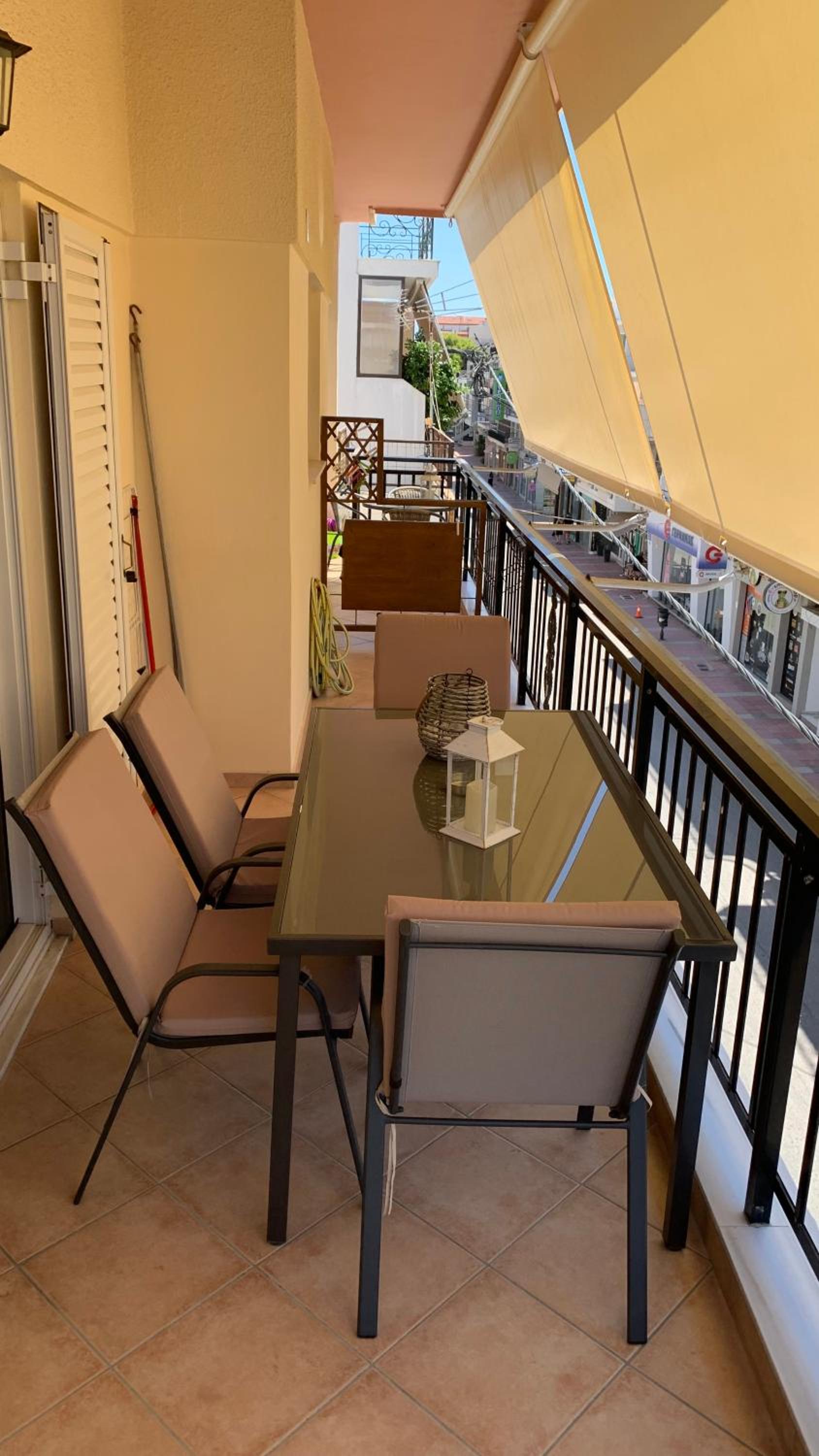 Sea View Apartments, 60m to Beach, Balcony, Parking