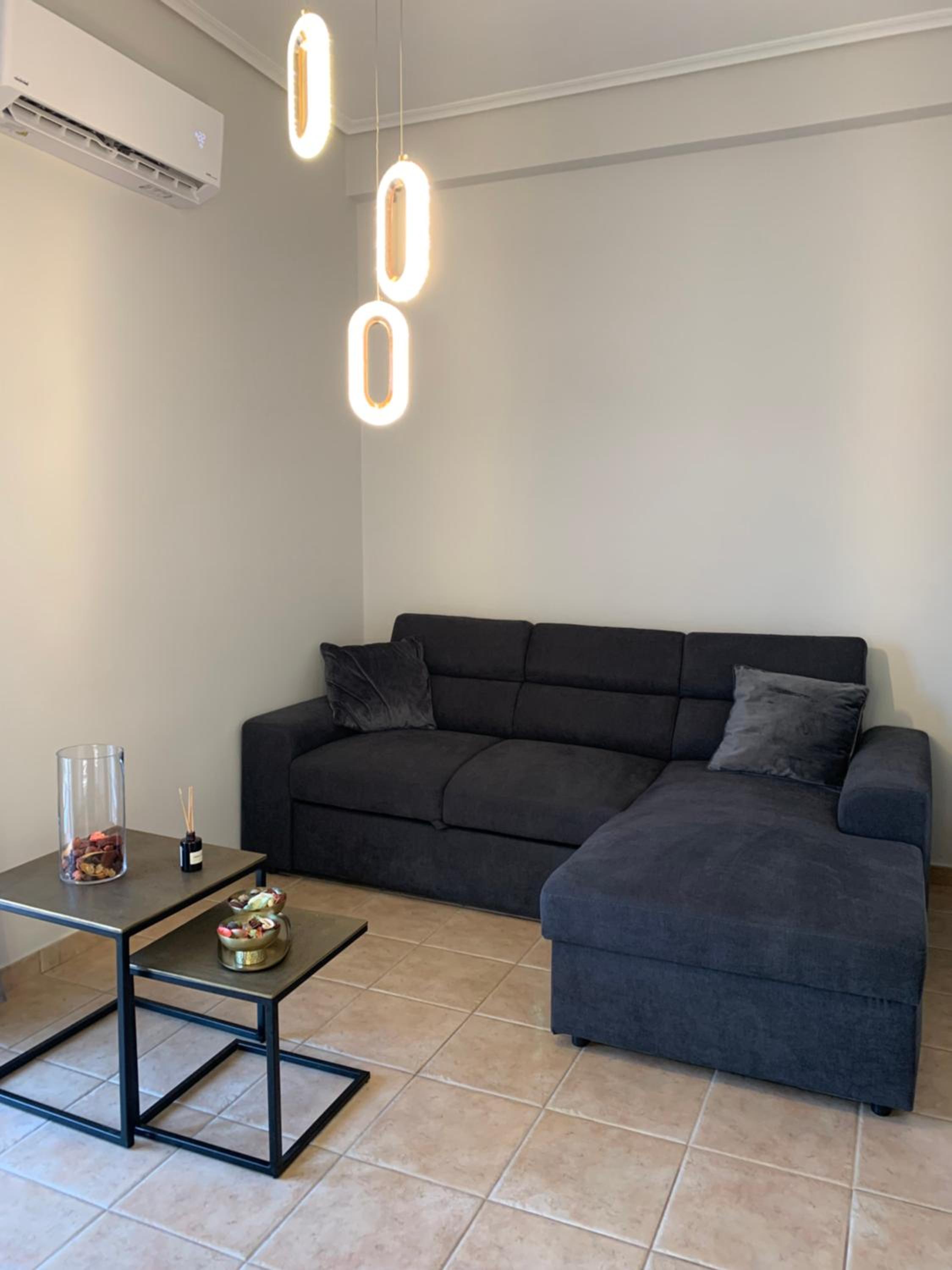 Sea View Apartments, 60m to Beach, Balcony, Parking