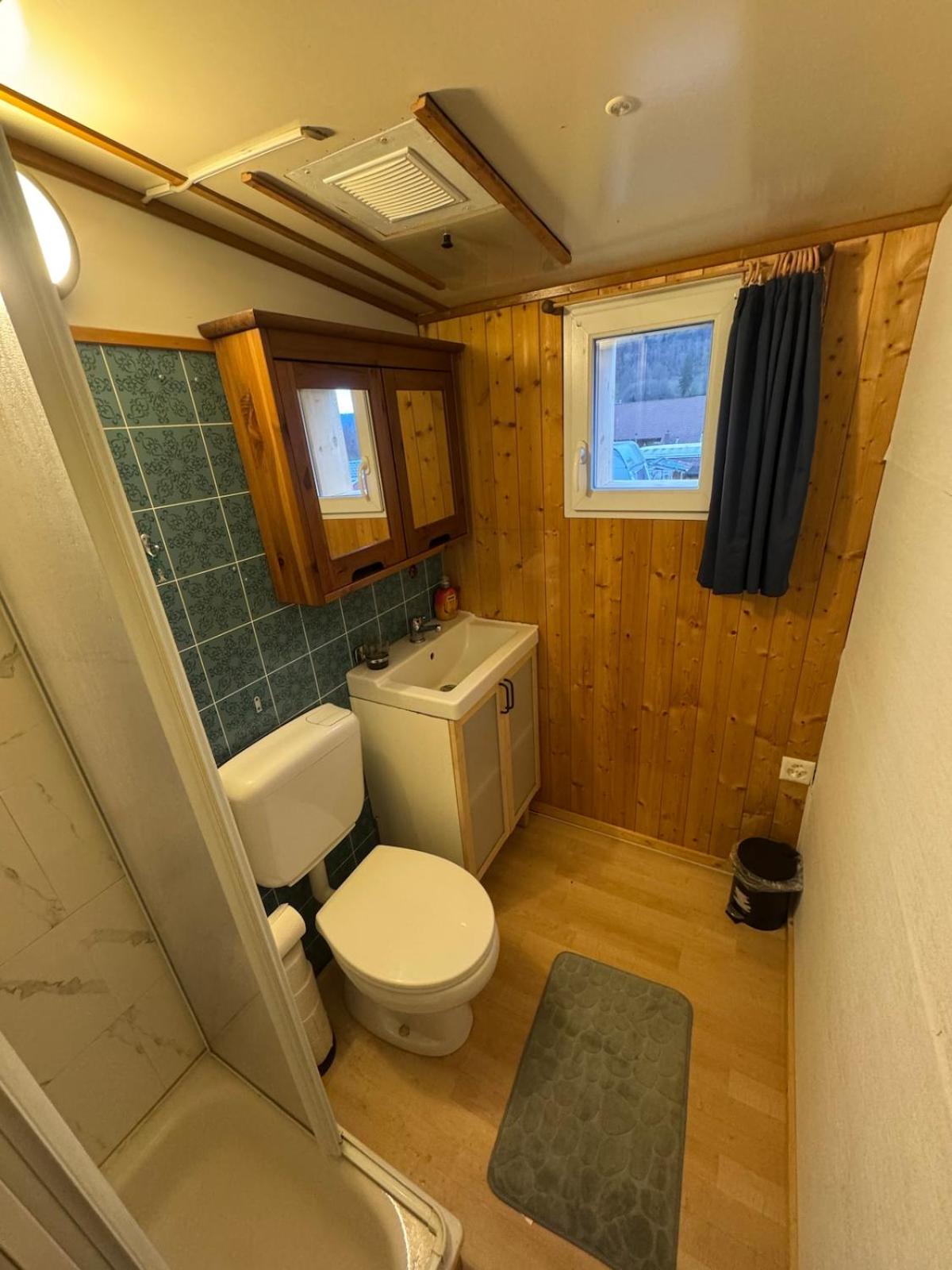 Juralodgespa Détente avec jacuzzi et vue