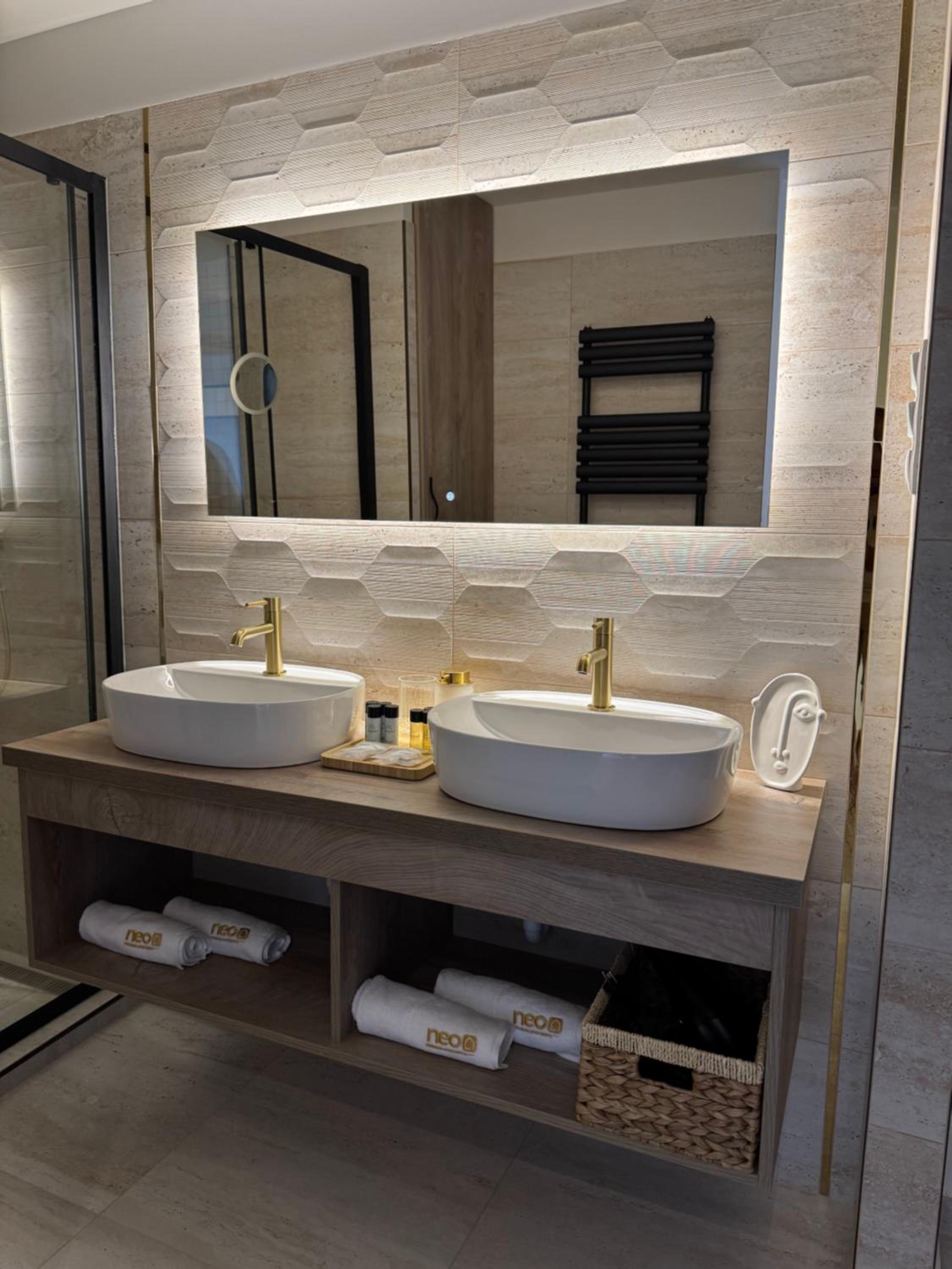 Neo Premium Apartments