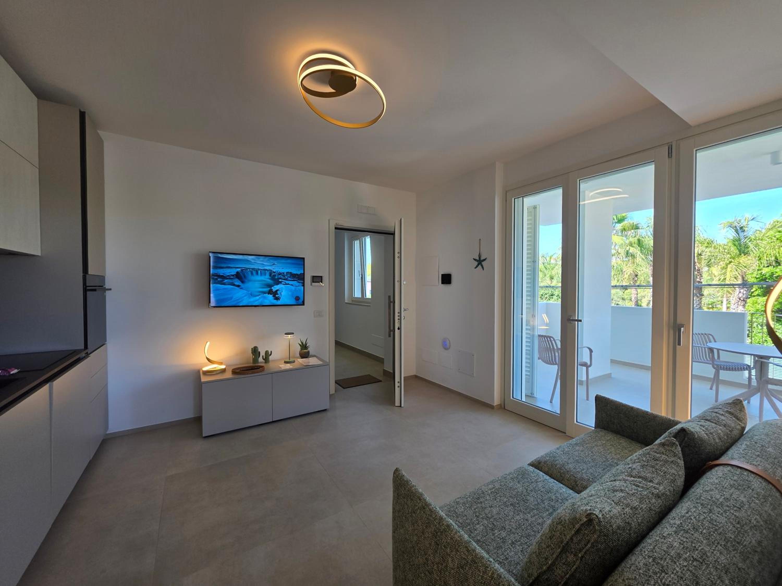 M4REE Seaside Suites & Relax