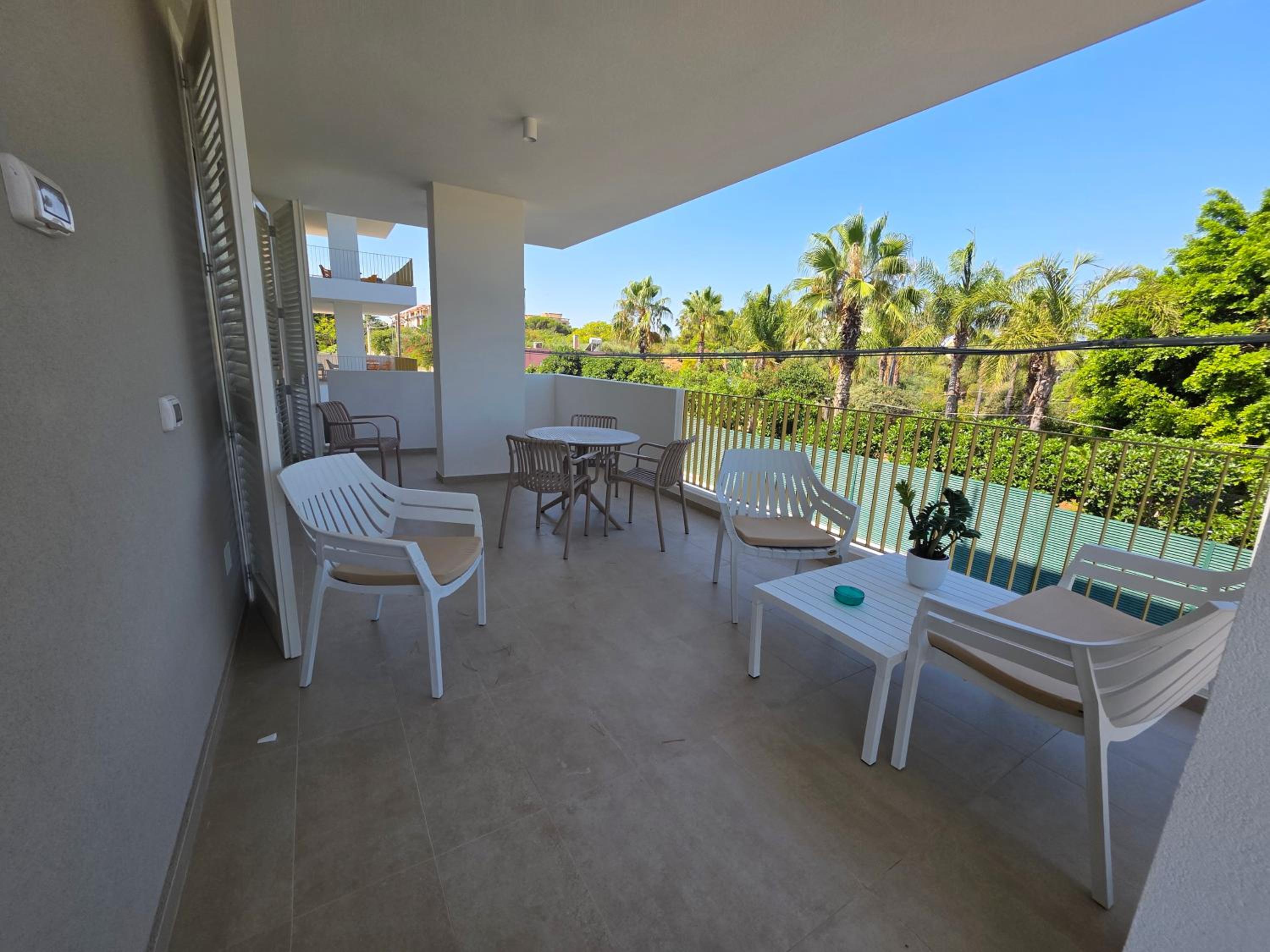 M4REE Seaside Suites & Relax