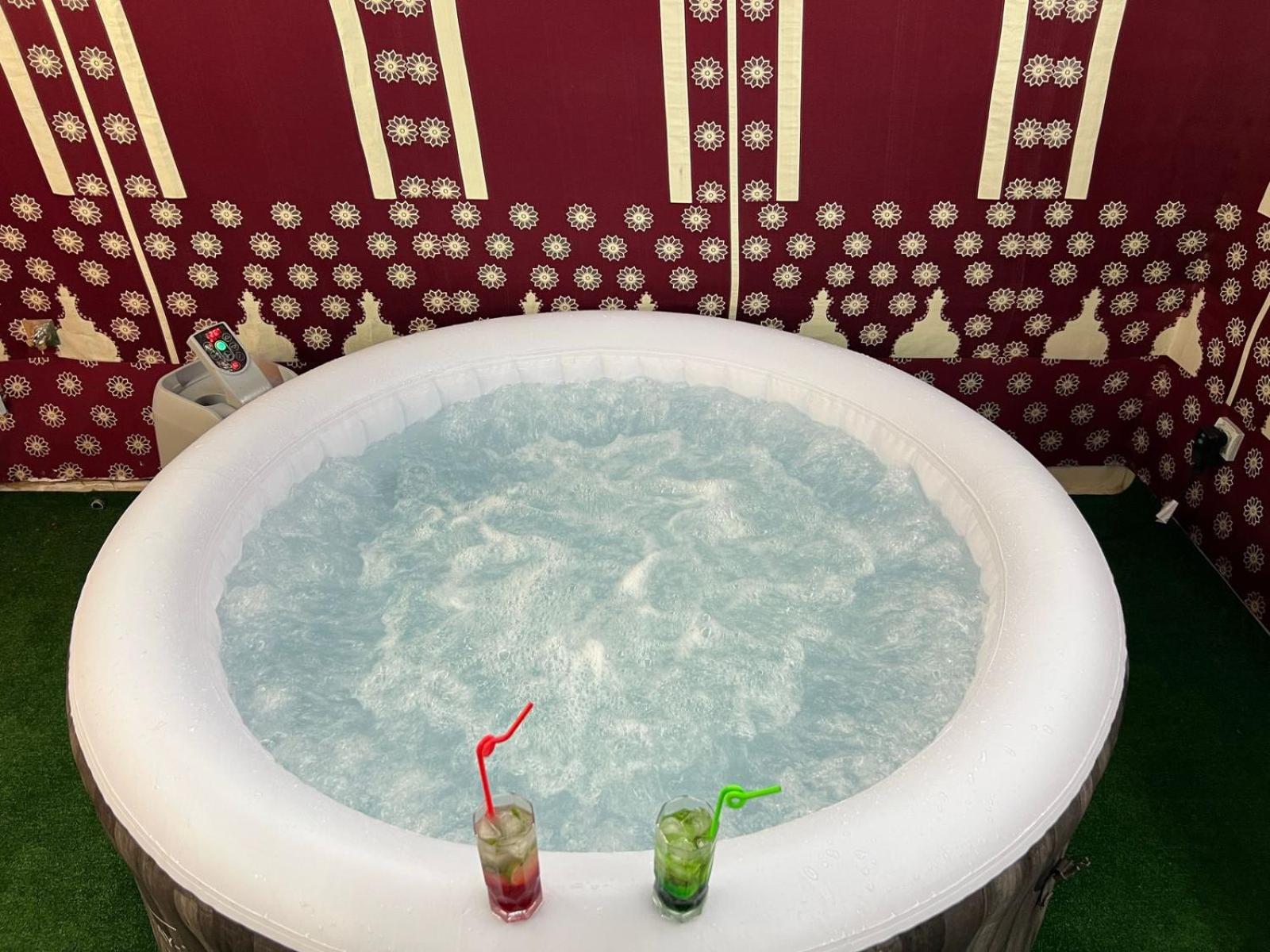 W Hotel Free Jacuzzi & Gym