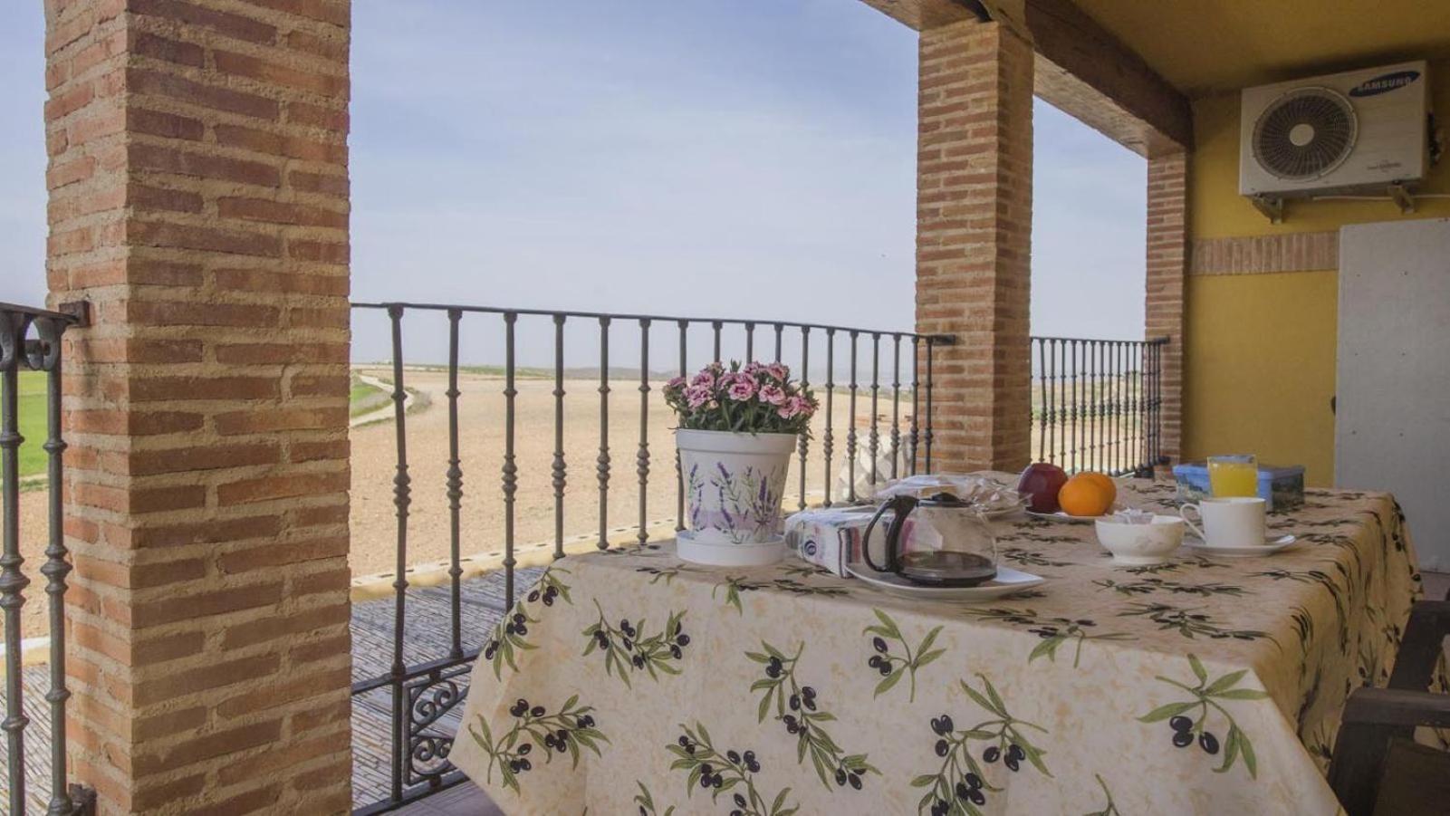 Casa Flor de La Jara - An elegant rural retreat