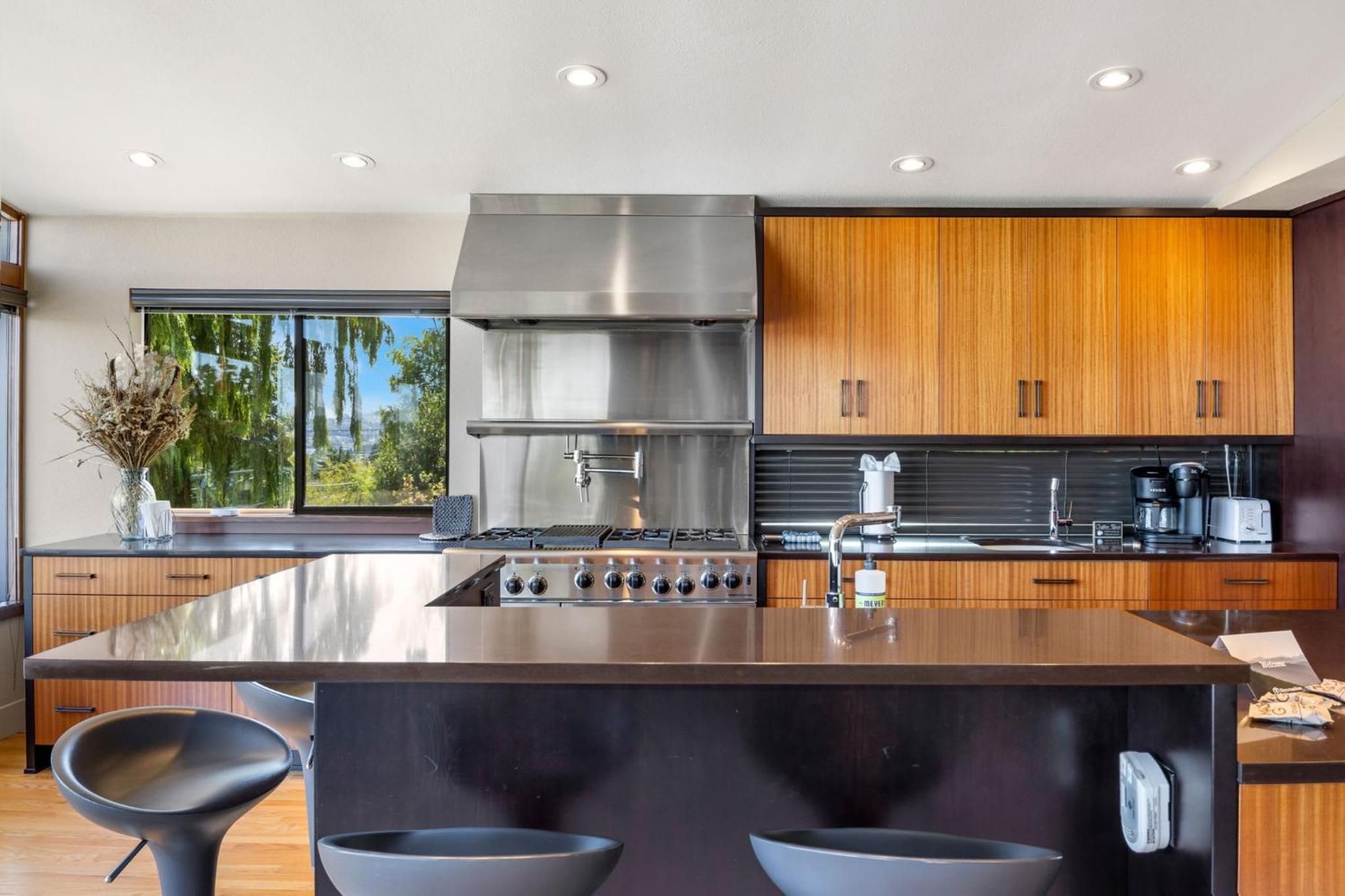 Family West Emerson Retreat Deck Basement City Views