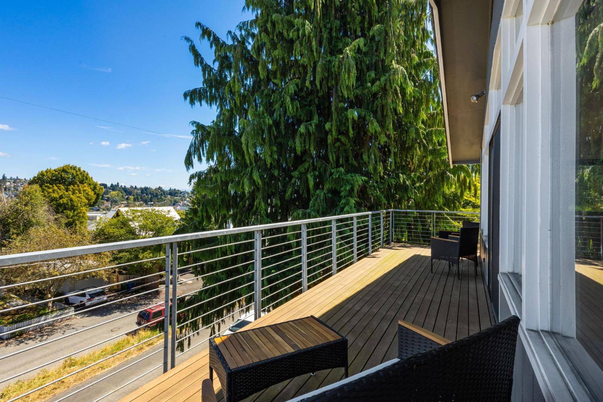 Family West Emerson Retreat Deck Basement City Views