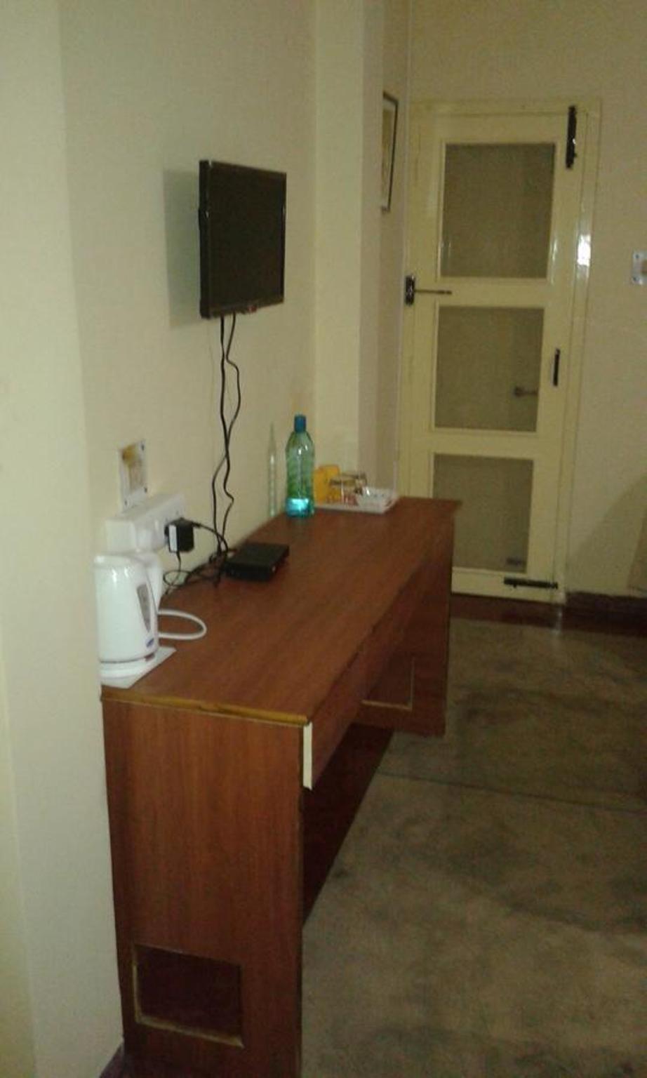 Photo 8