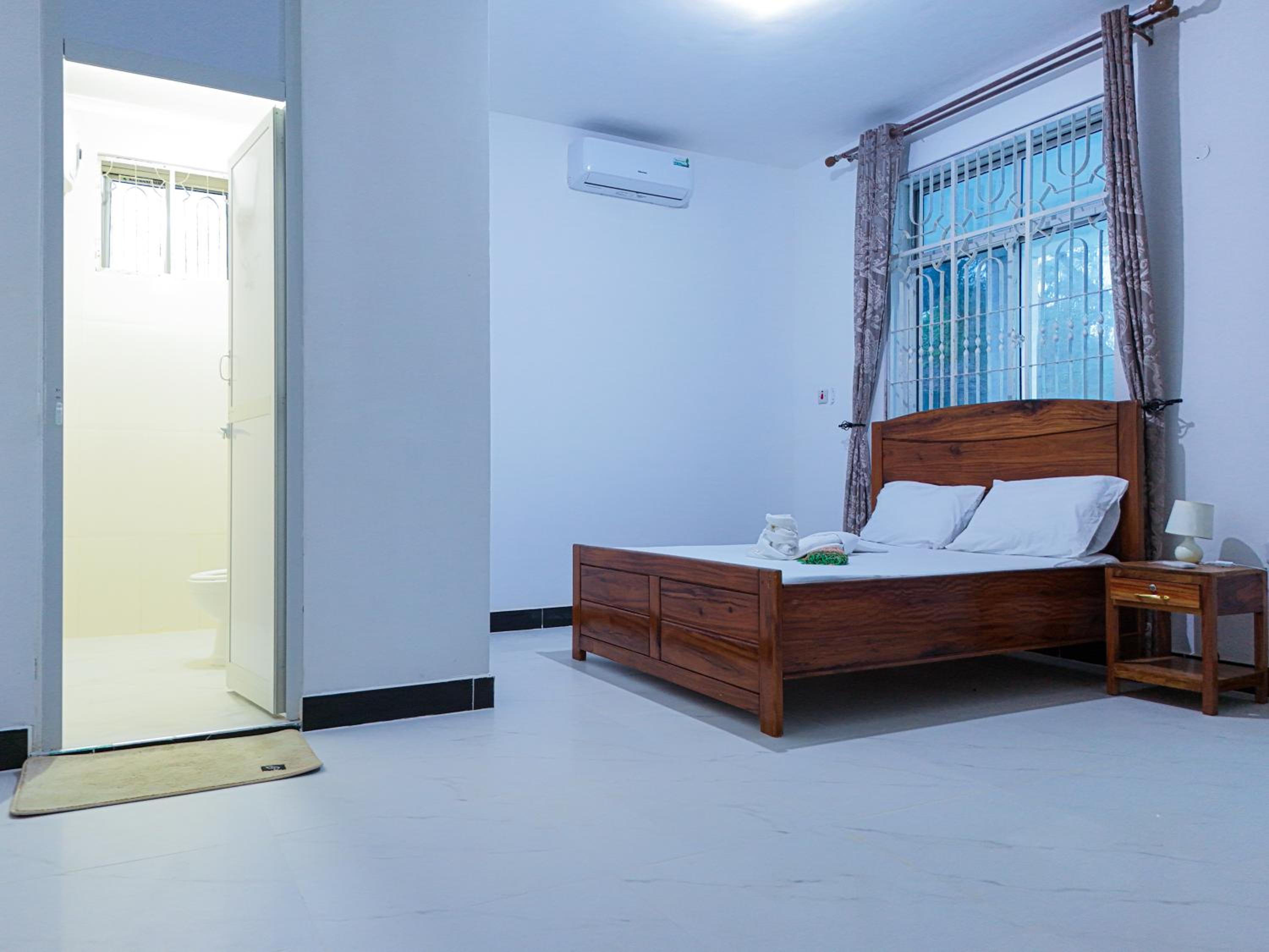 Beachfront 2BR Apartment in Uroa, Zanzibar - Sea Views & Direct Beach Access