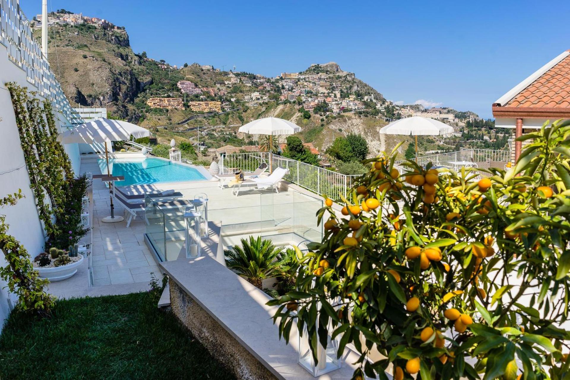 Sciccosa Guest House