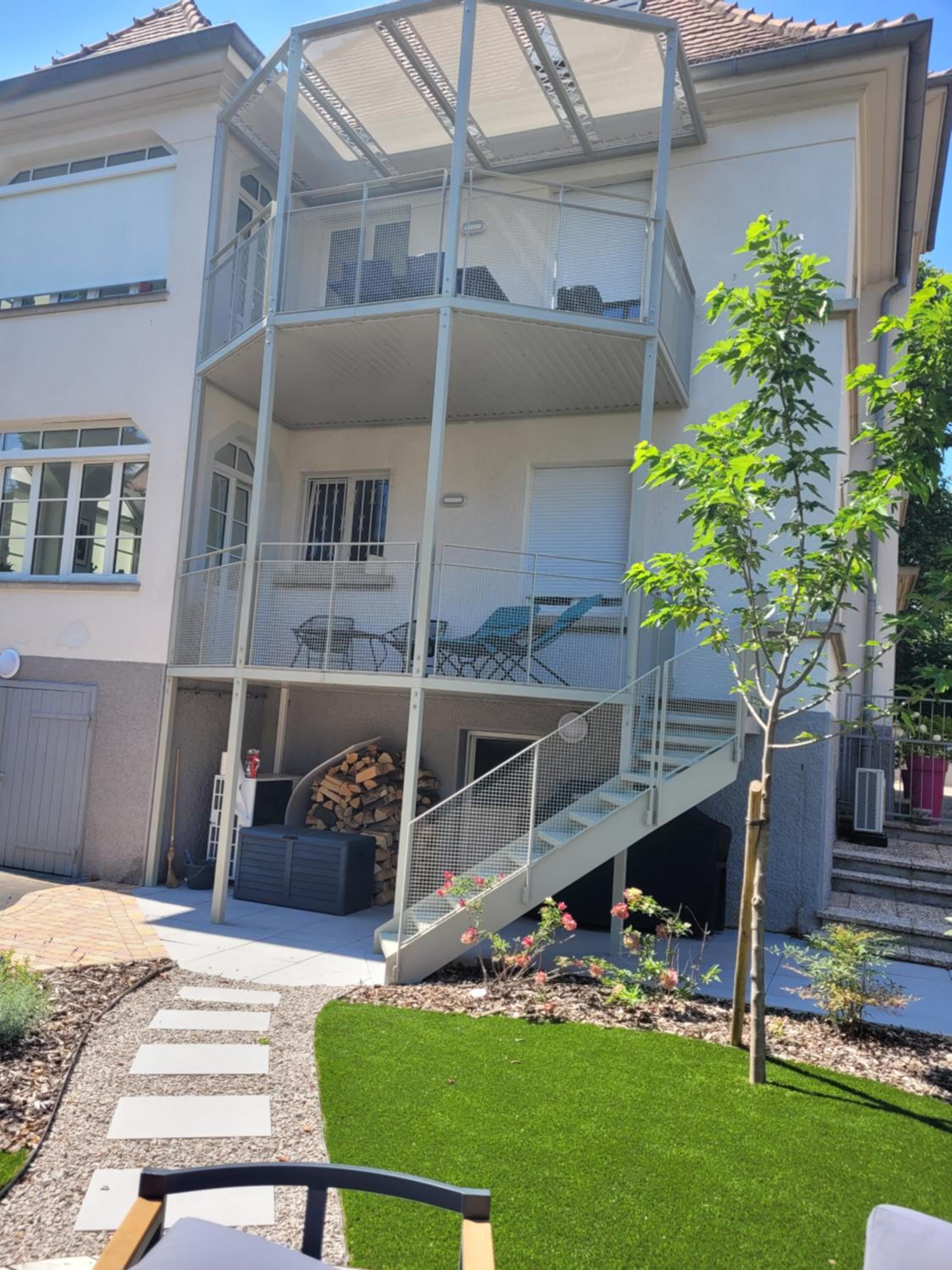 Le cocon d'Emma, terrasse, jardin et élégance dans maison de Maître