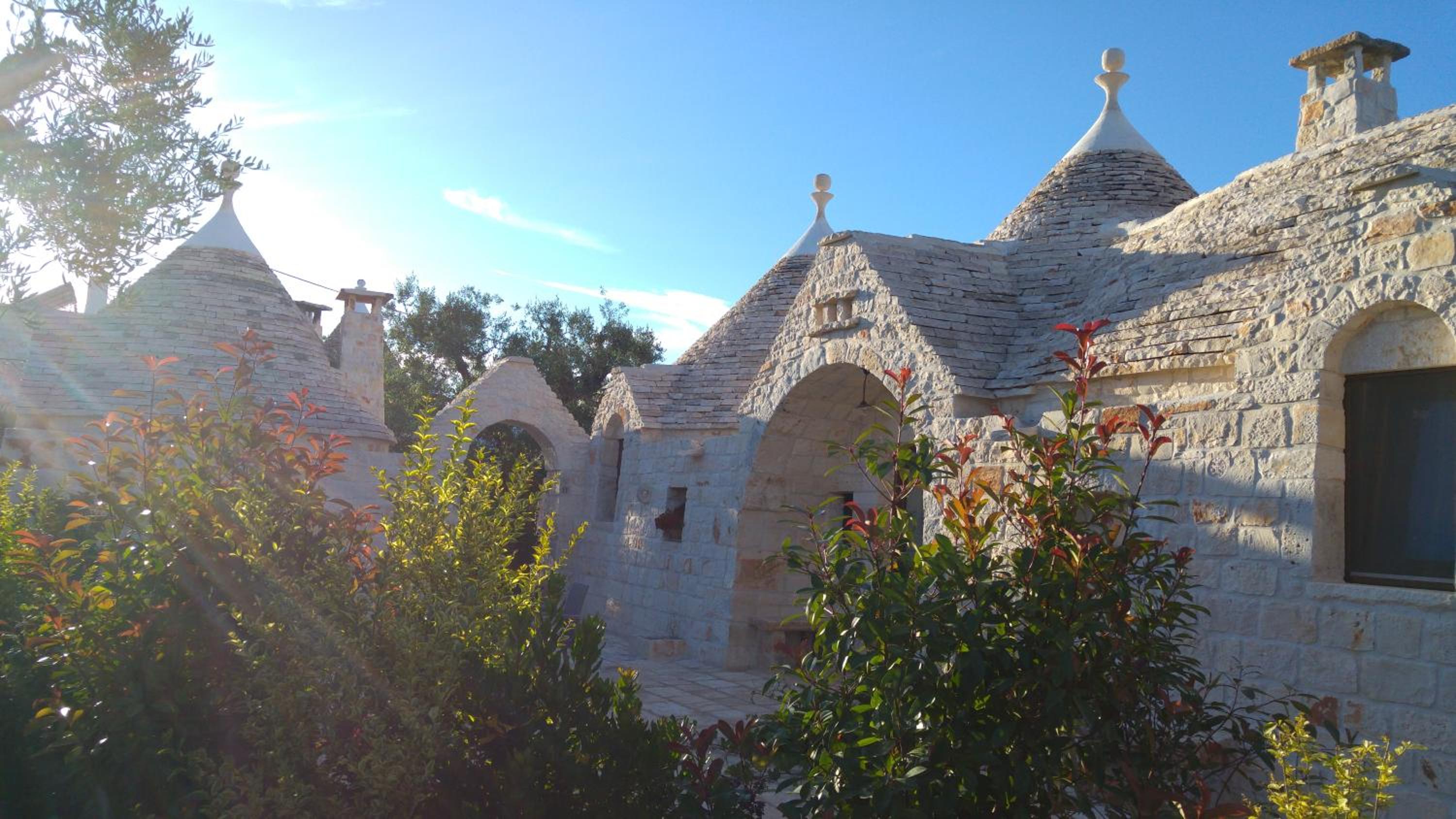Almapetra Trulli Resort