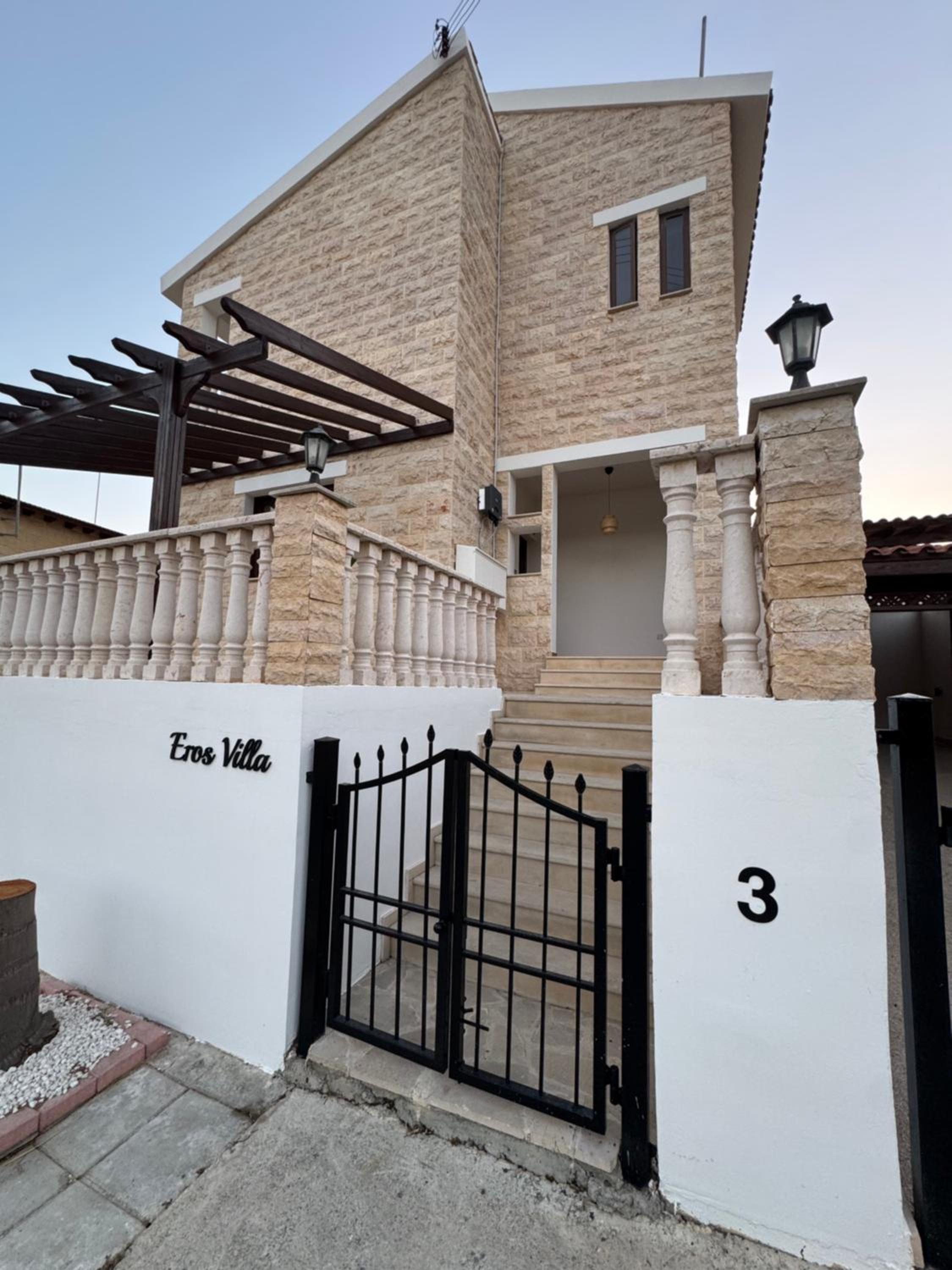 Eros Villa-Private Luxury Estate