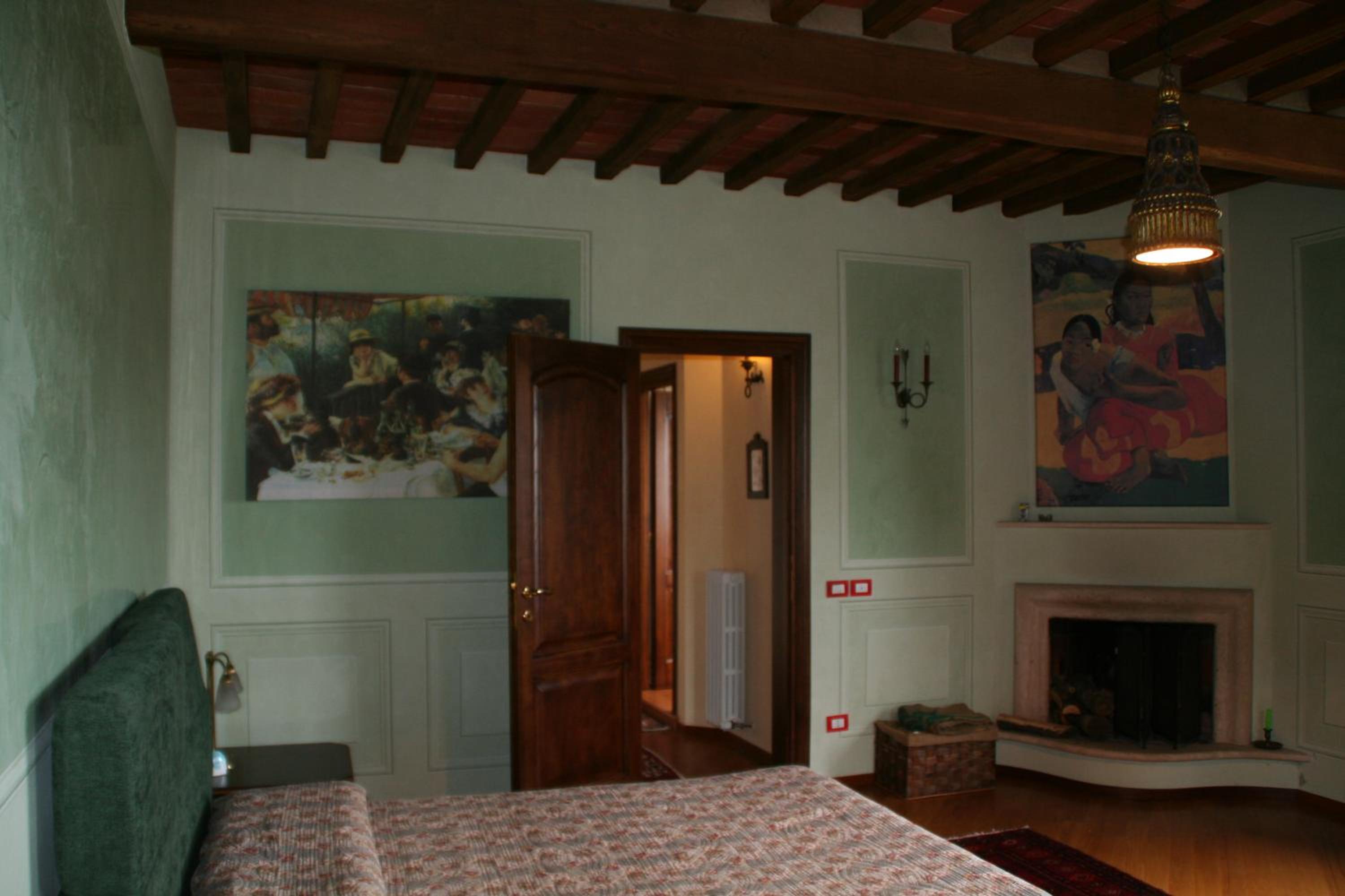 Photo 36
