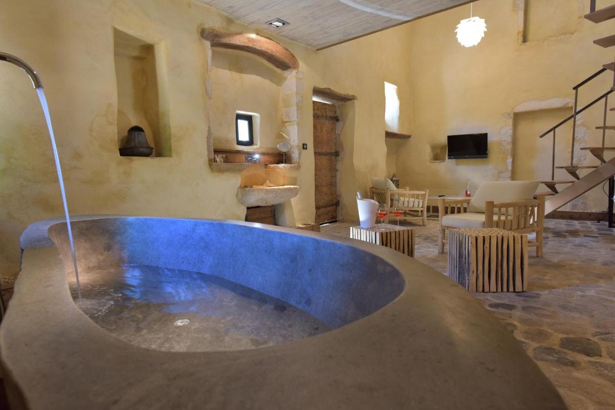 Jacuzzi