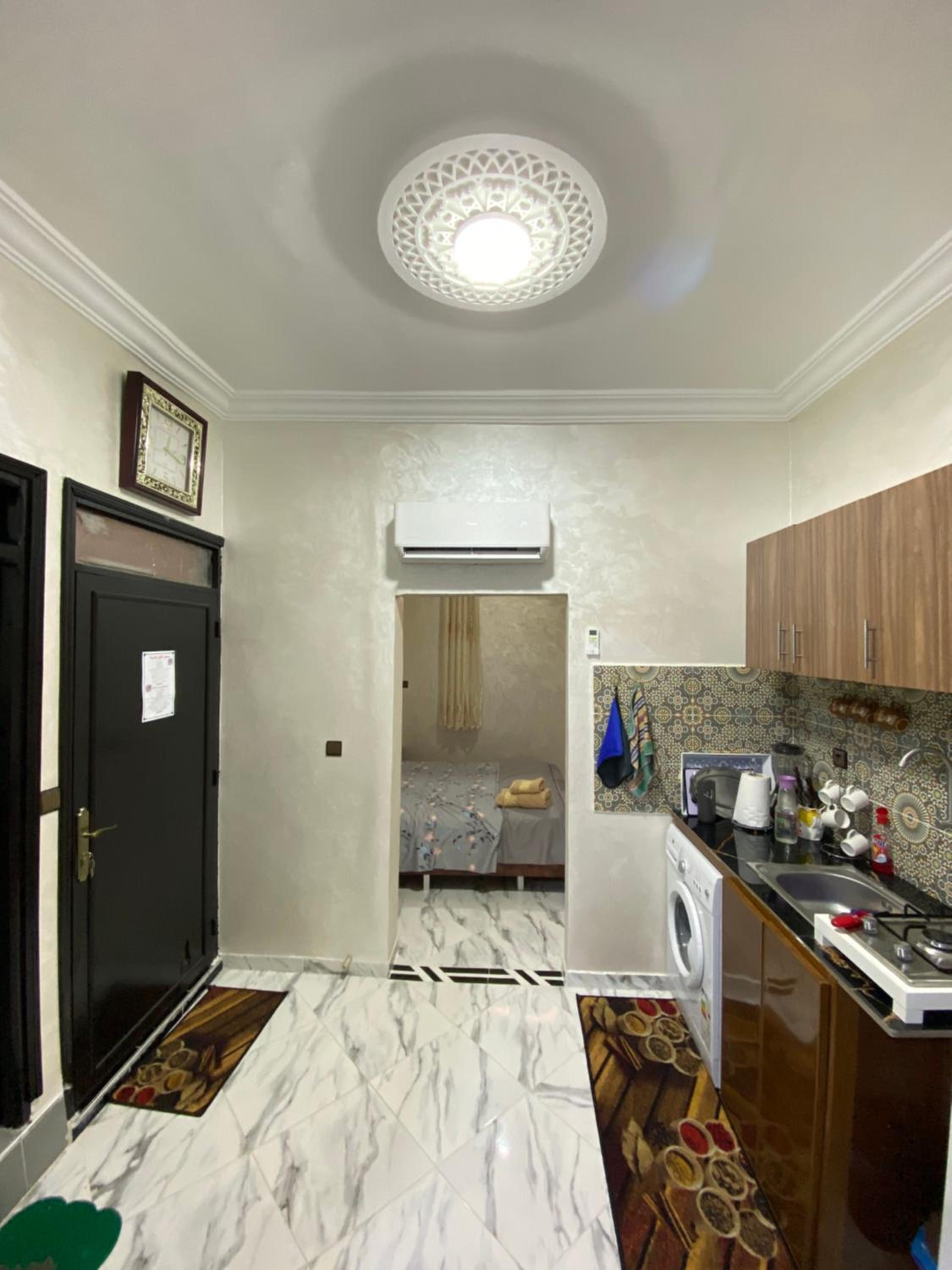 Cosy, Calm Apartment - Wi-Fi, AC & NETFLIX