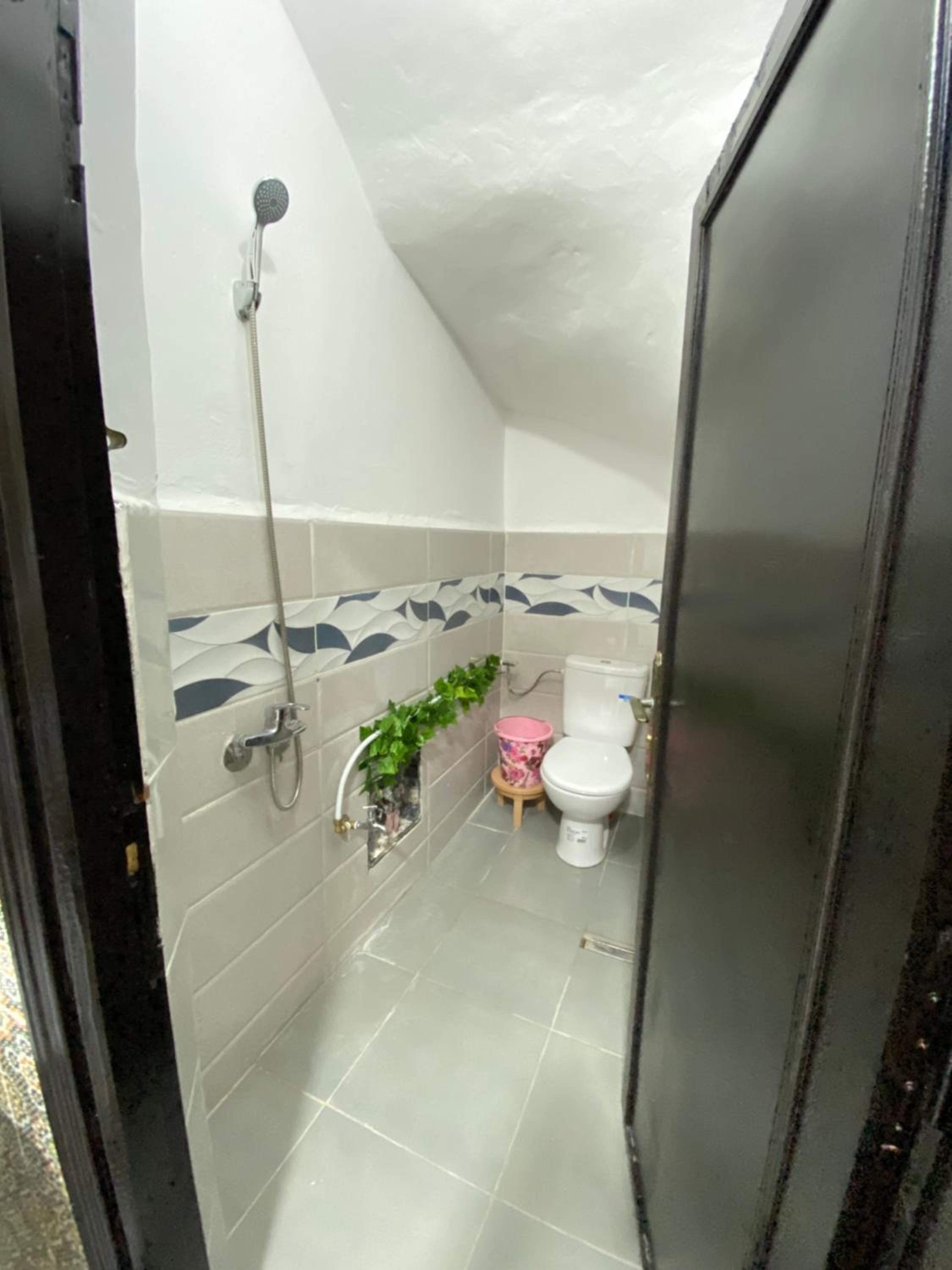 Cosy, Calm Apartment - Wi-Fi, AC & NETFLIX