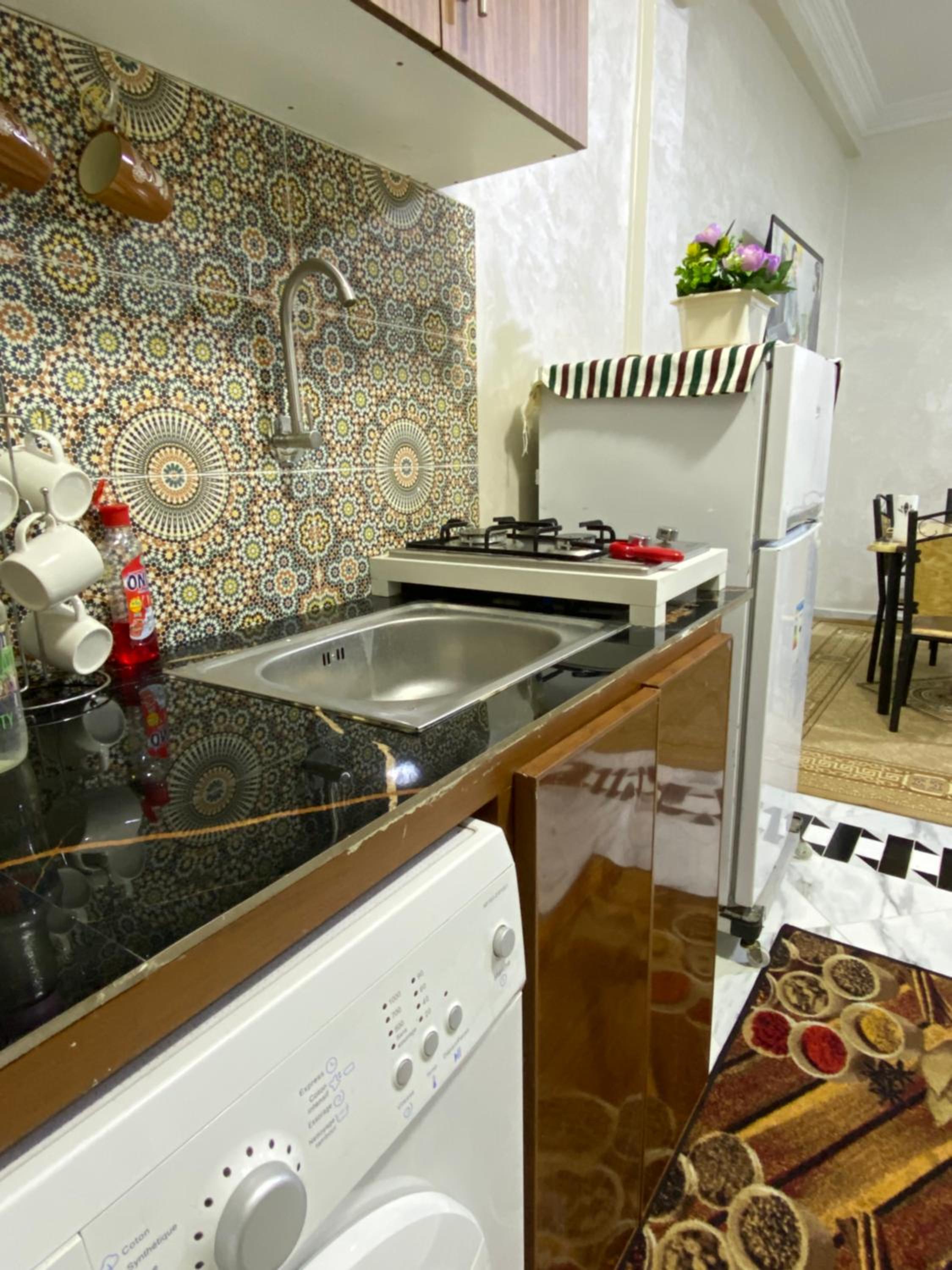 Cosy, Calm Apartment - Wi-Fi, AC & NETFLIX