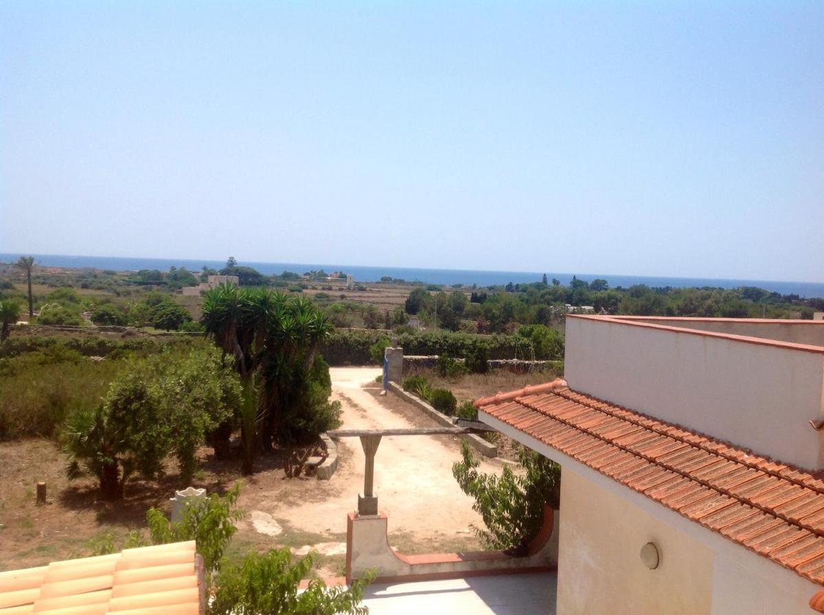 Appartamenti Calarossa O' Cafe' view 2