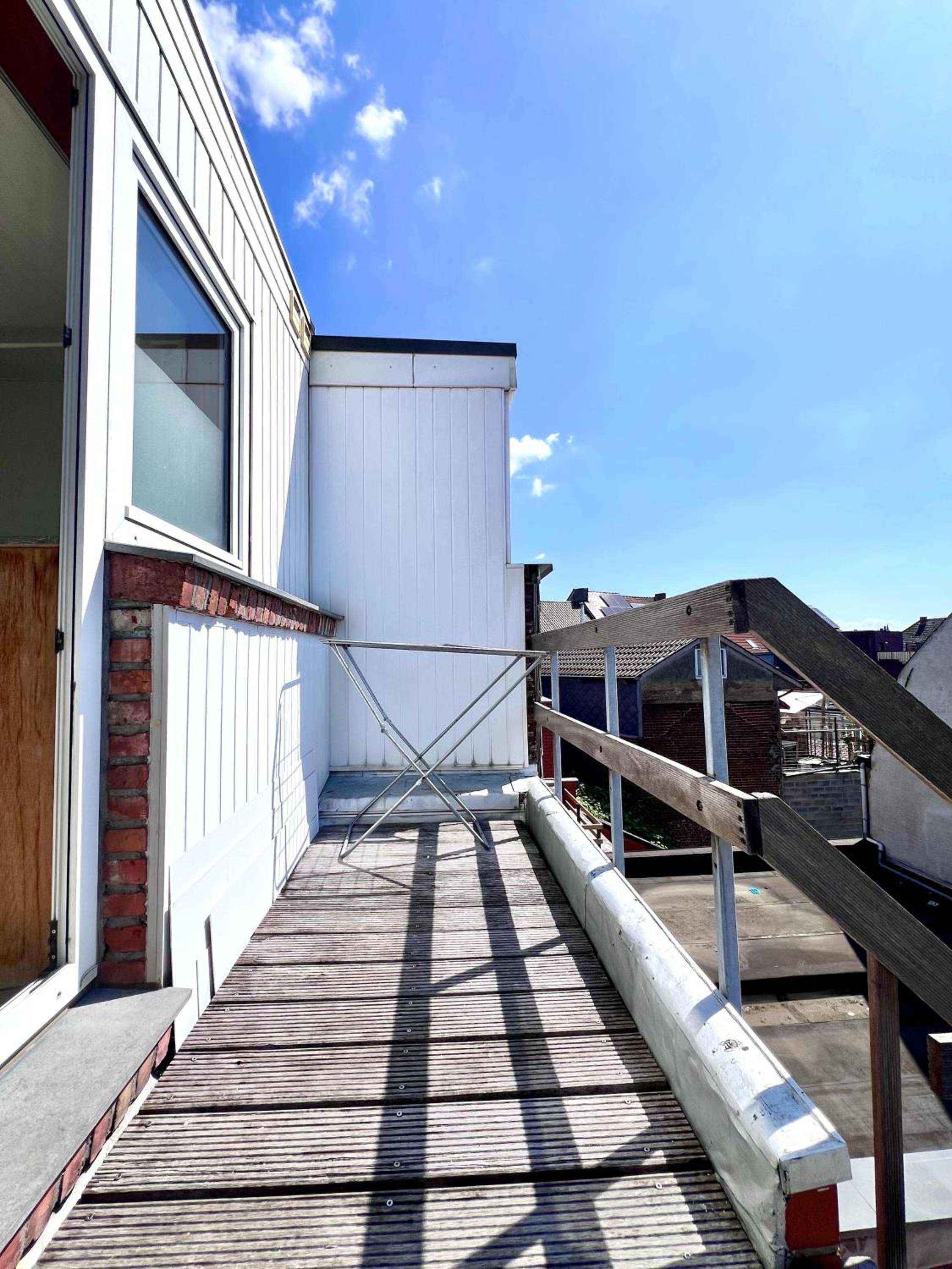 Cosy haven in Aalst with terrace a green haven