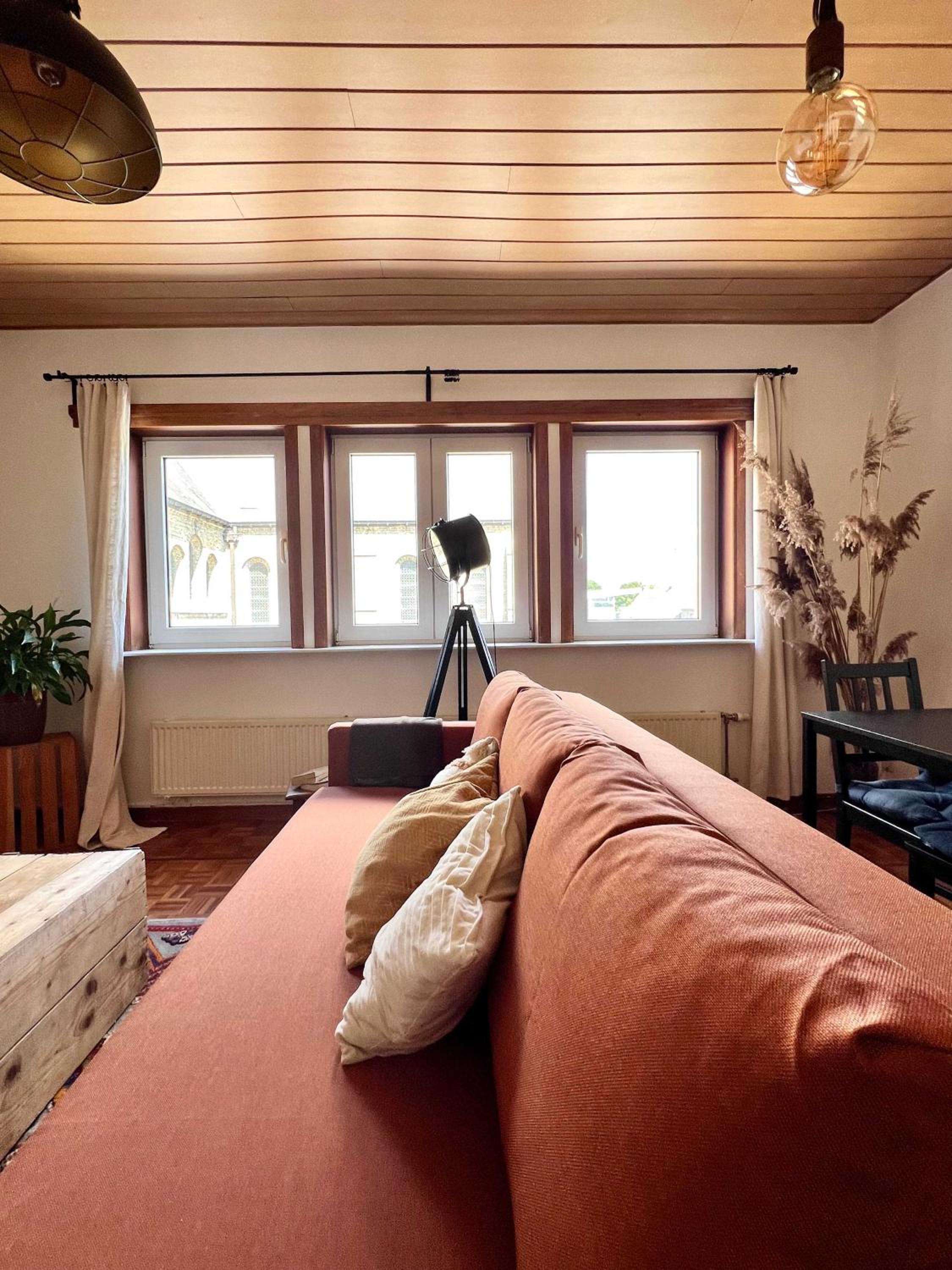 Cosy haven in Aalst with terrace a green haven