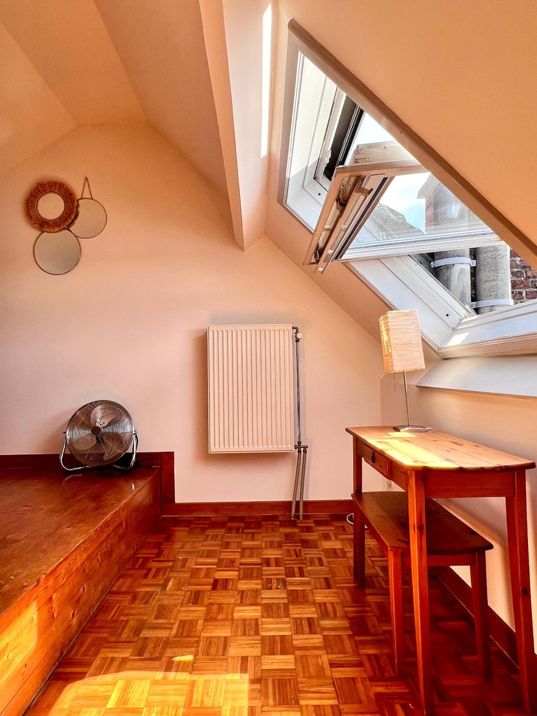 Cosy haven in Aalst with terrace a green haven