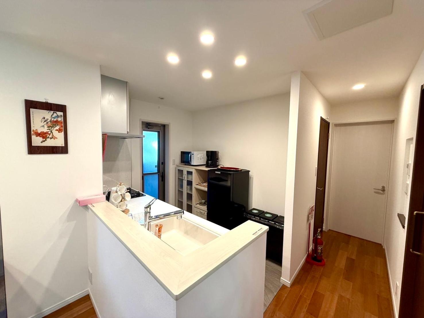 Private stay, fully equipped 45 square meter, Easy access to Disneyland & Airports