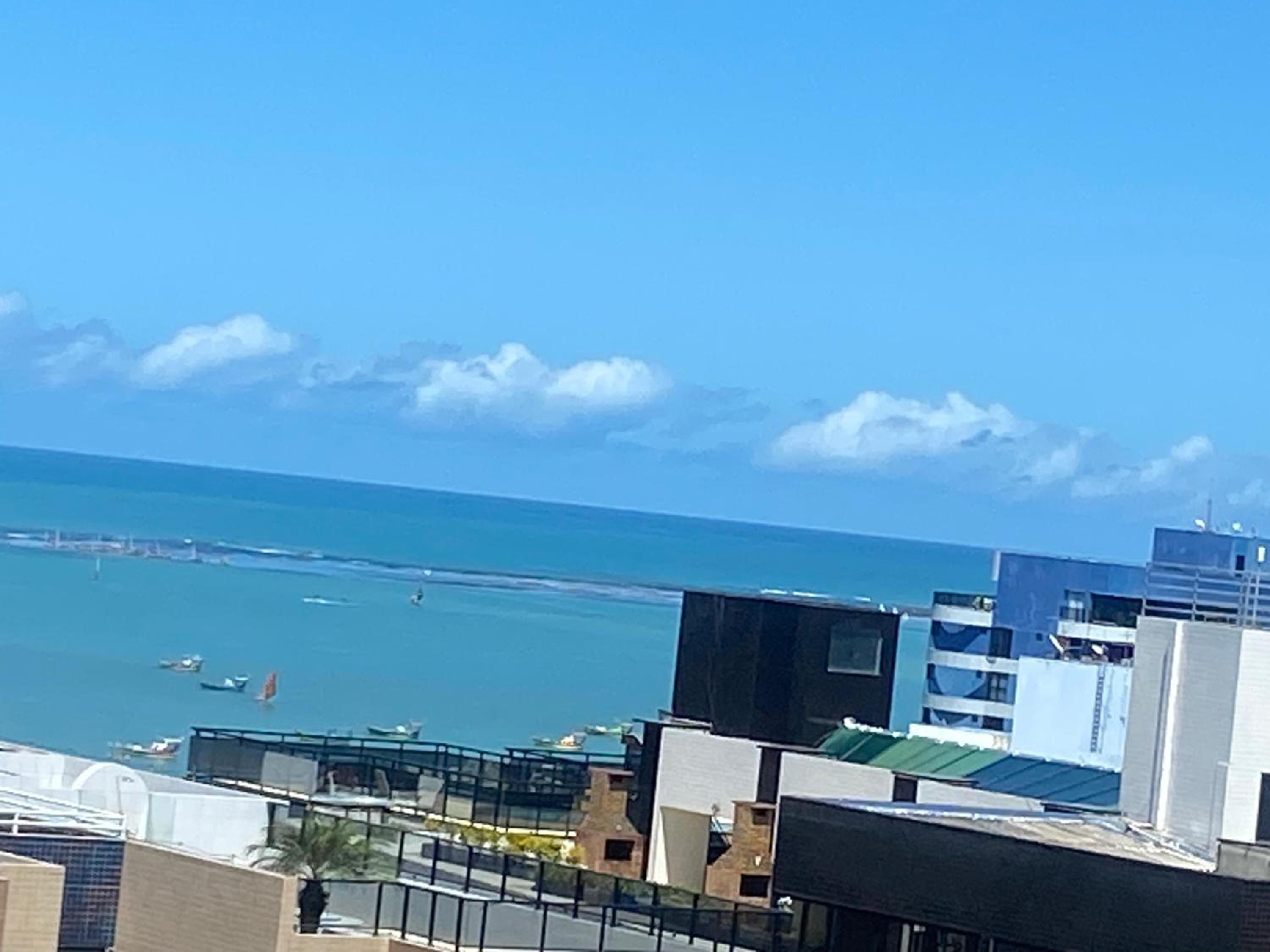 Quarto e Sala na Ponta Verde e Pajuçara