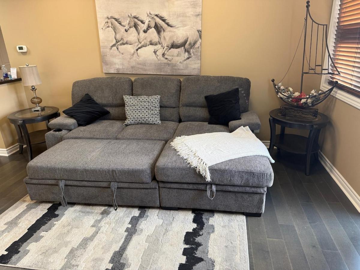 The Marina's Cove - Suite B - WIFI and 2 Free Parking