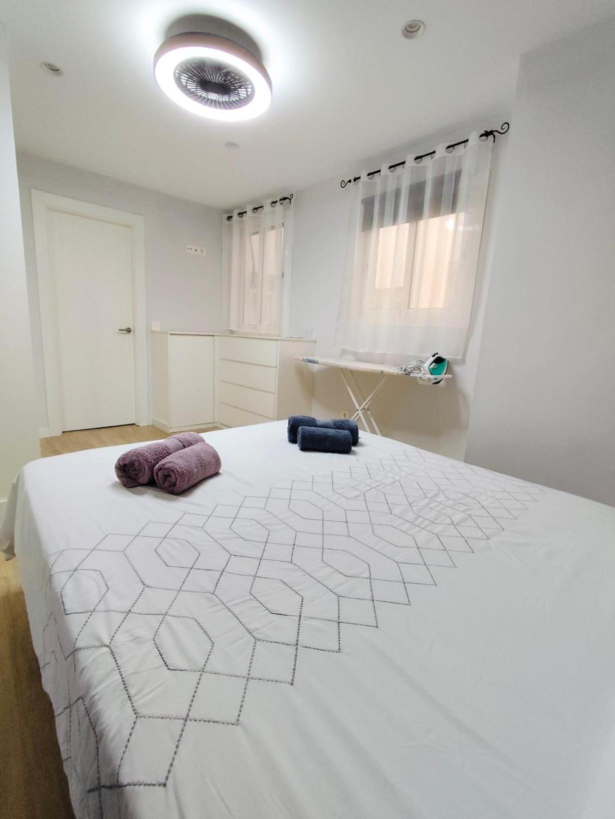 Horizonte 3 Charming apartment with breathtaking sea view at first line of Fuengirola beach