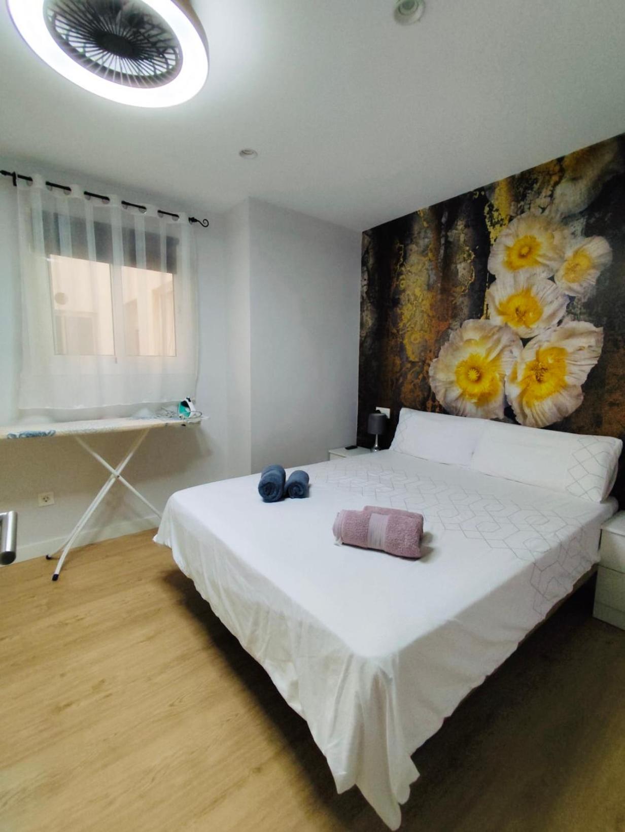 Horizonte 3 Charming apartment with breathtaking sea view at first line of Fuengirola beach