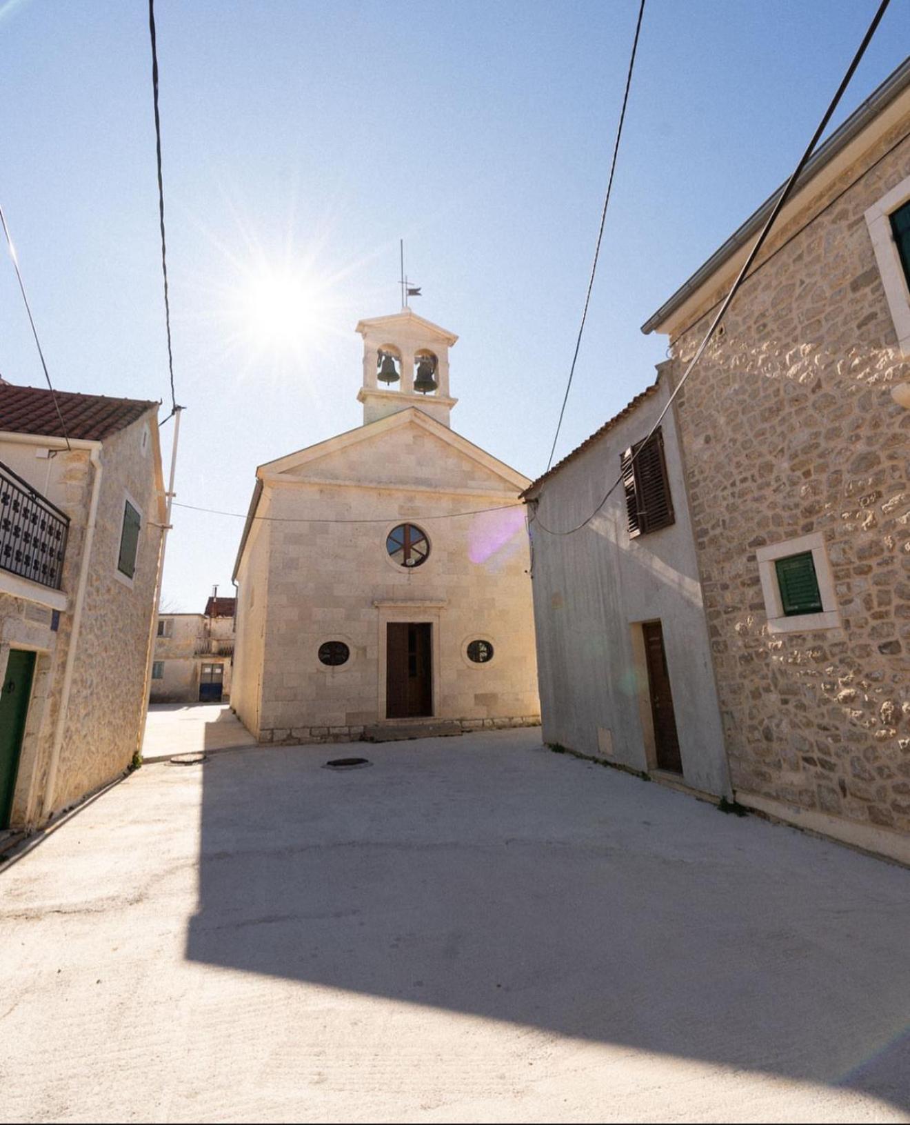 Ivica House