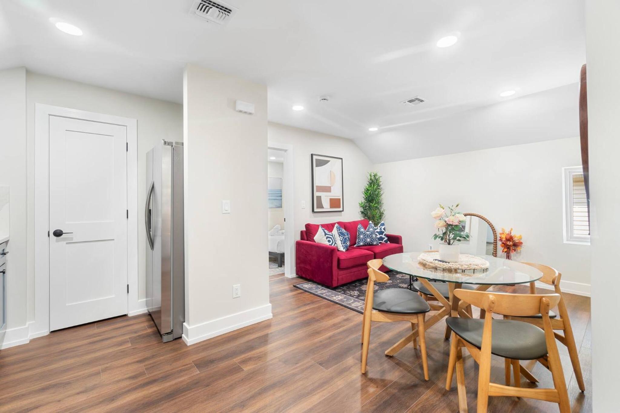 Family Suite - Free Parking - Near NYC & Shops at Main Street