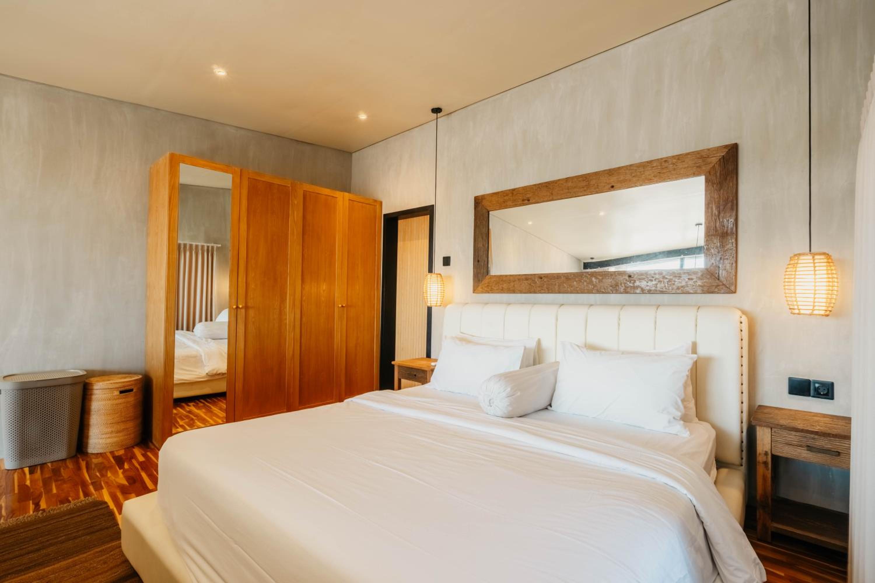 Apartment X - 1BR Mezanine in Bumbak near Canggu