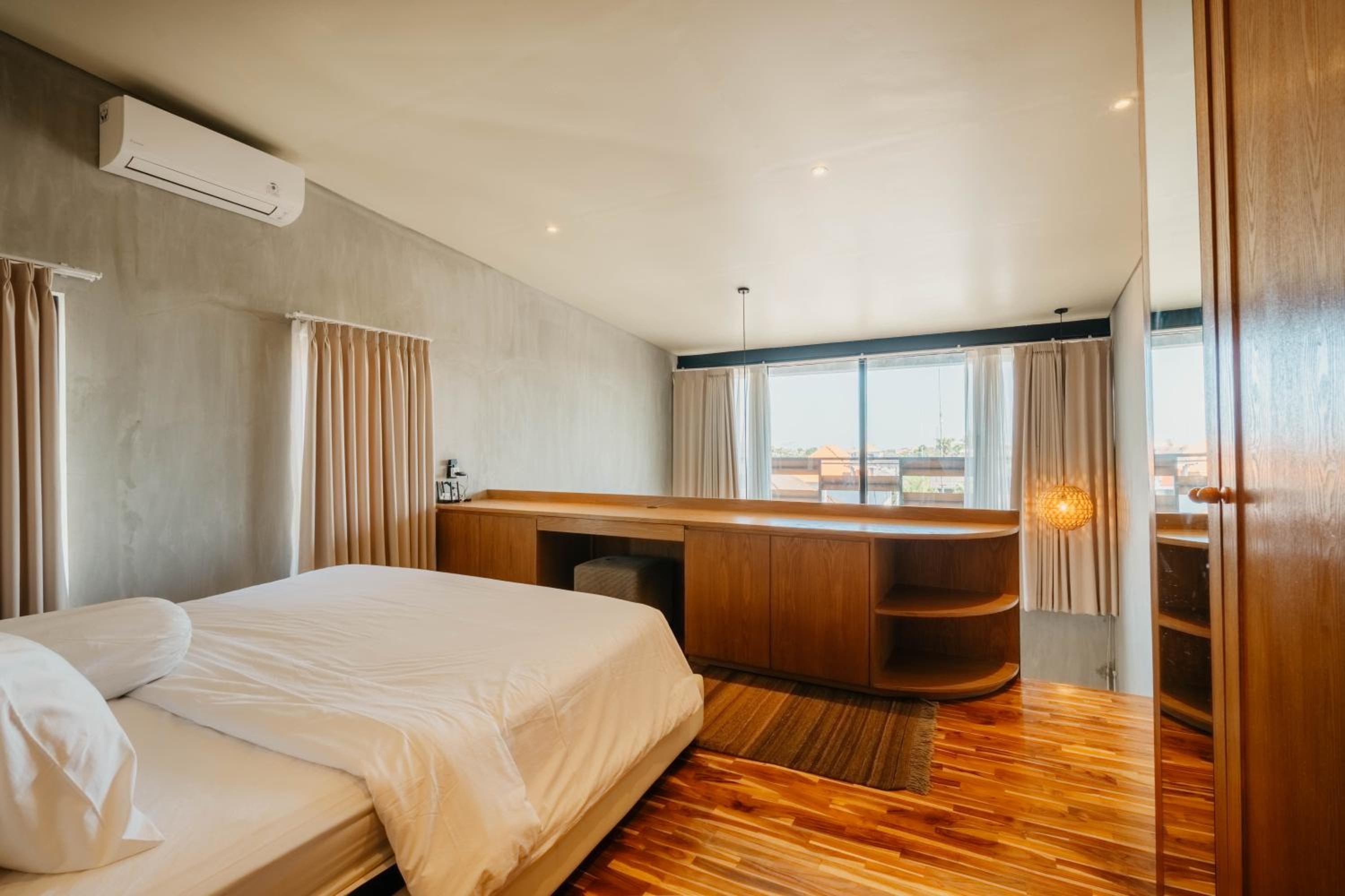 Apartment X - 1BR Mezanine in Bumbak near Canggu