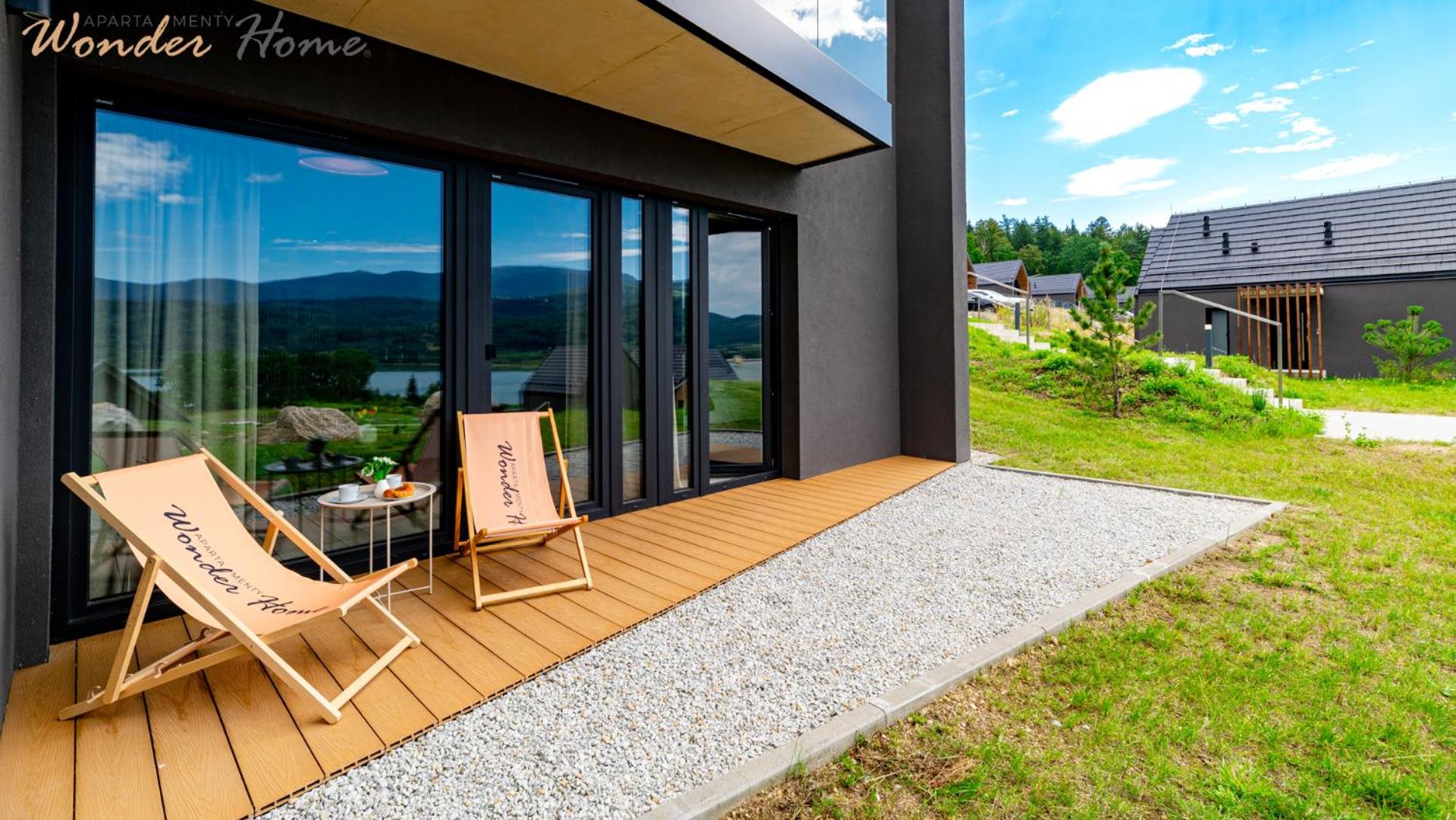 Wonder Hill - bajkowy widok na góry i zalew, strefa wellness na terenie kompleksu