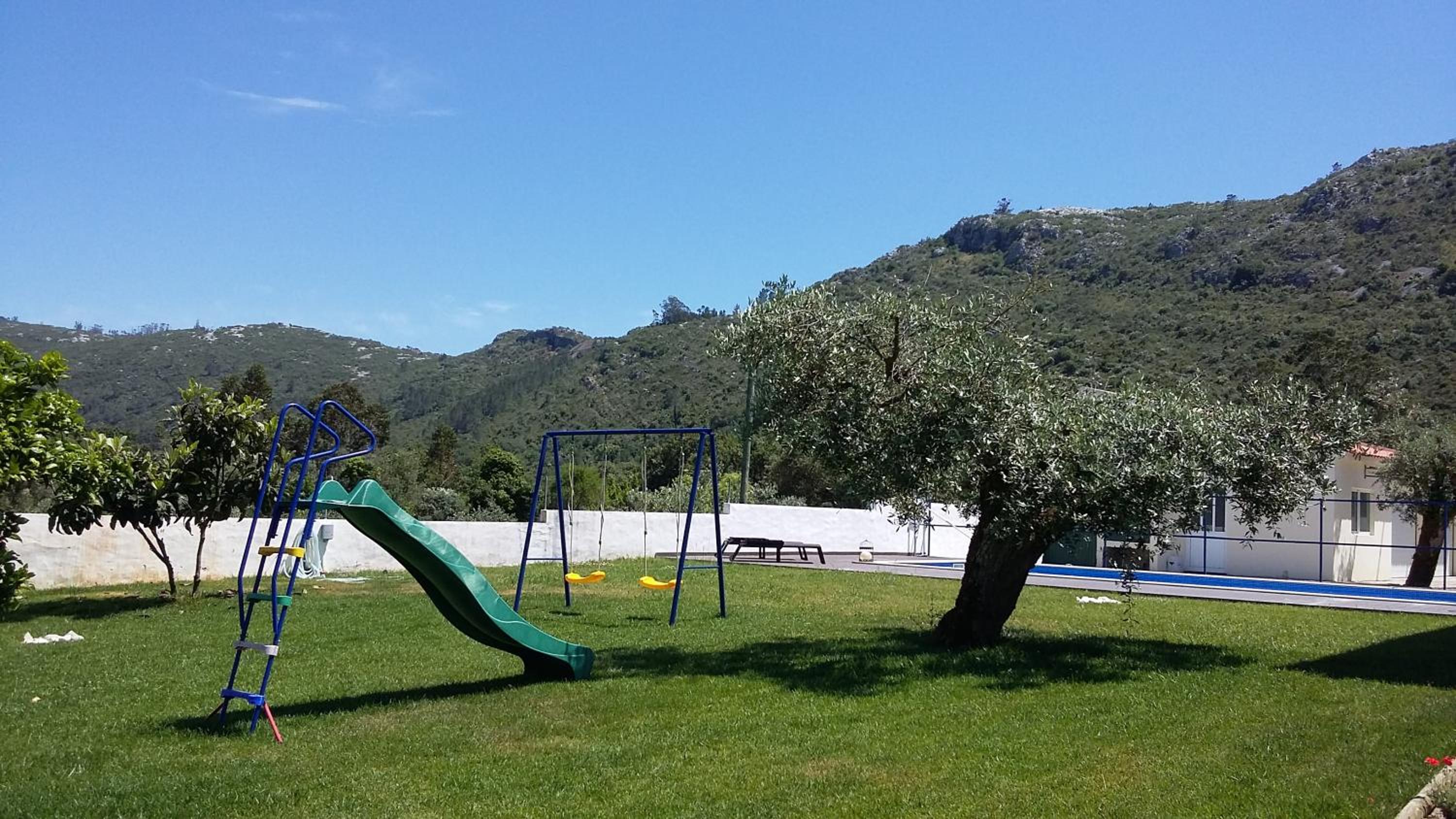 Casa Das Oliveiras view 2