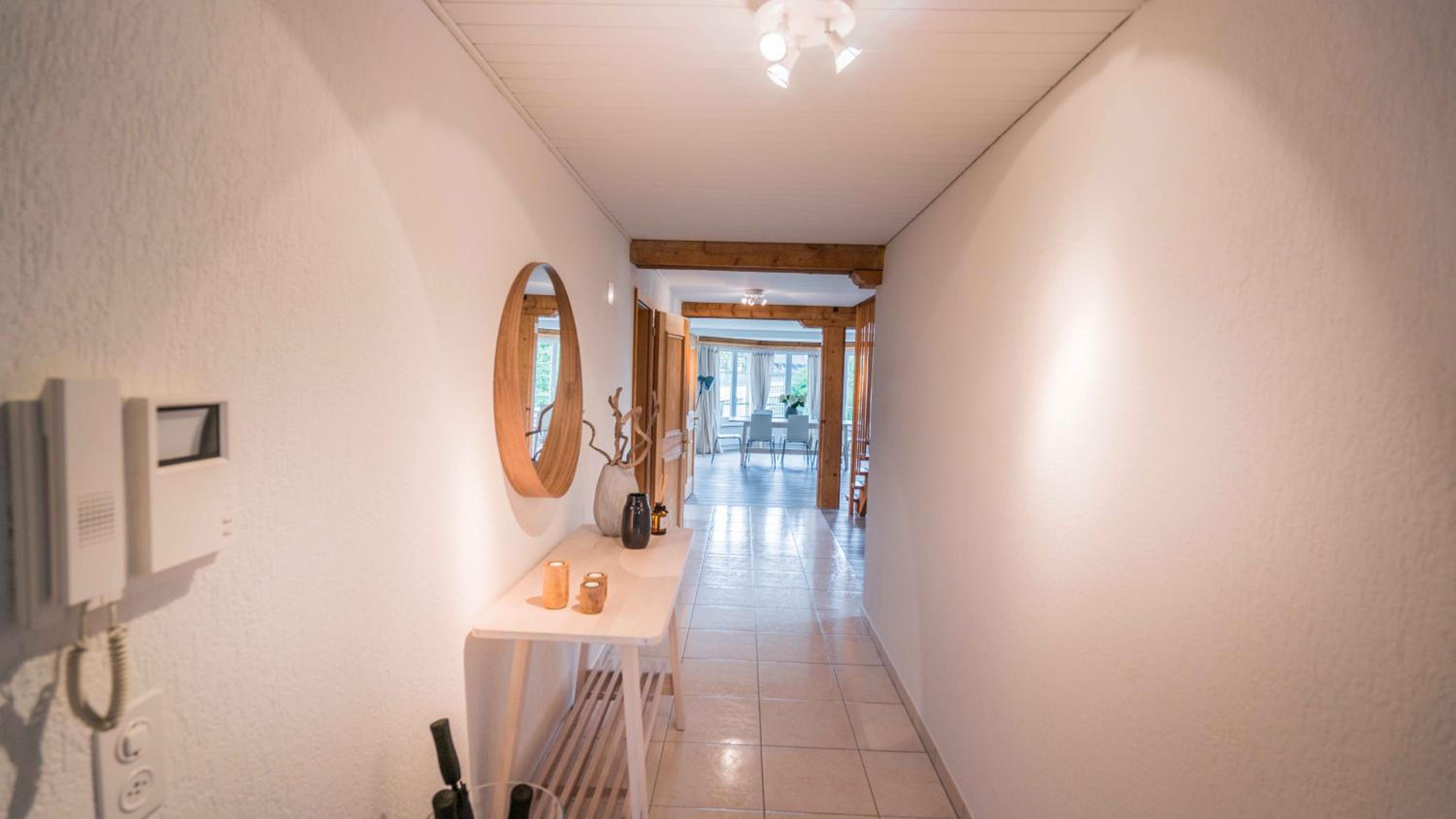 Löwenplatz Apartment near Station by Airhome