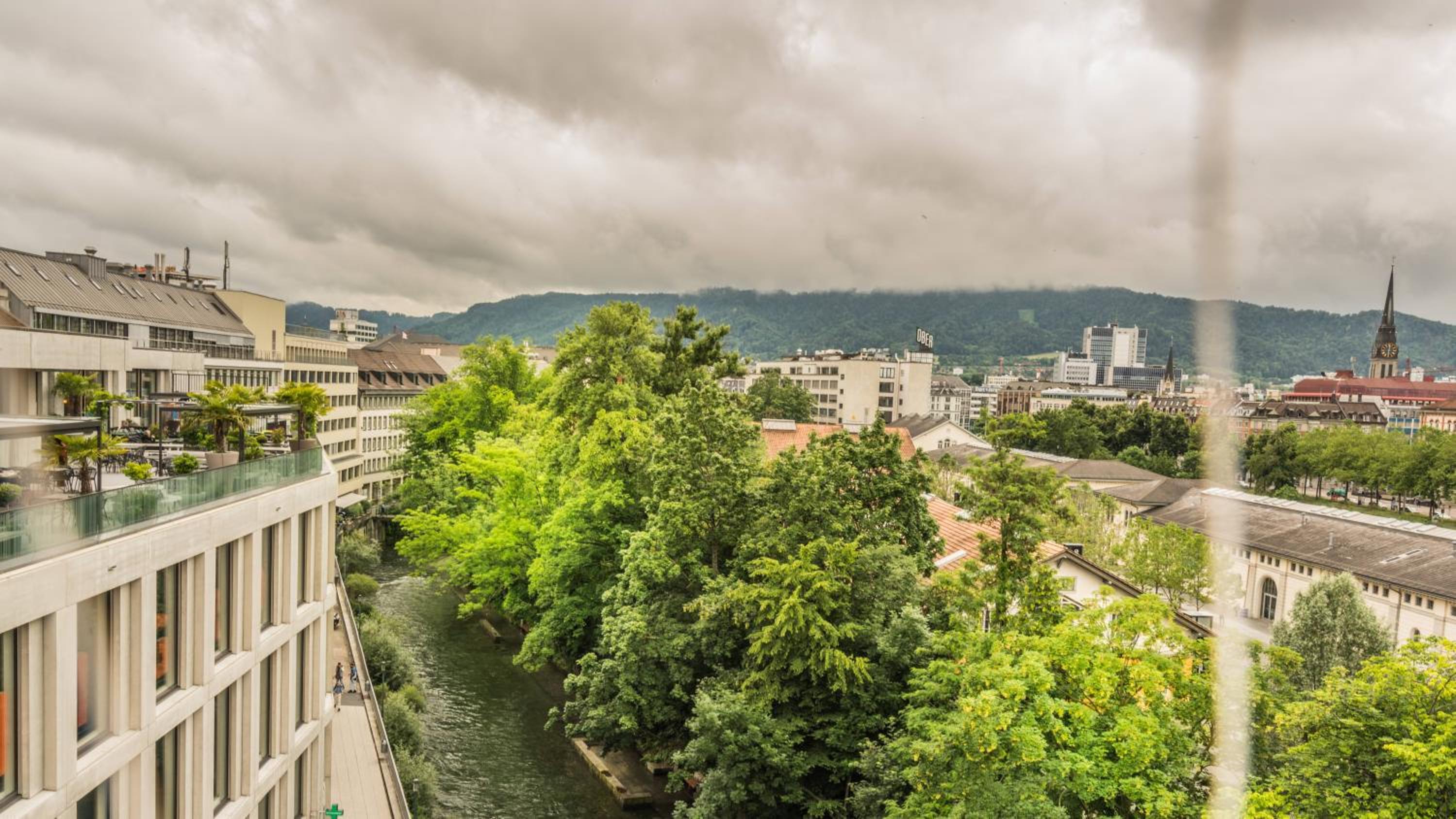 Löwenplatz Apartment near Station by Airhome