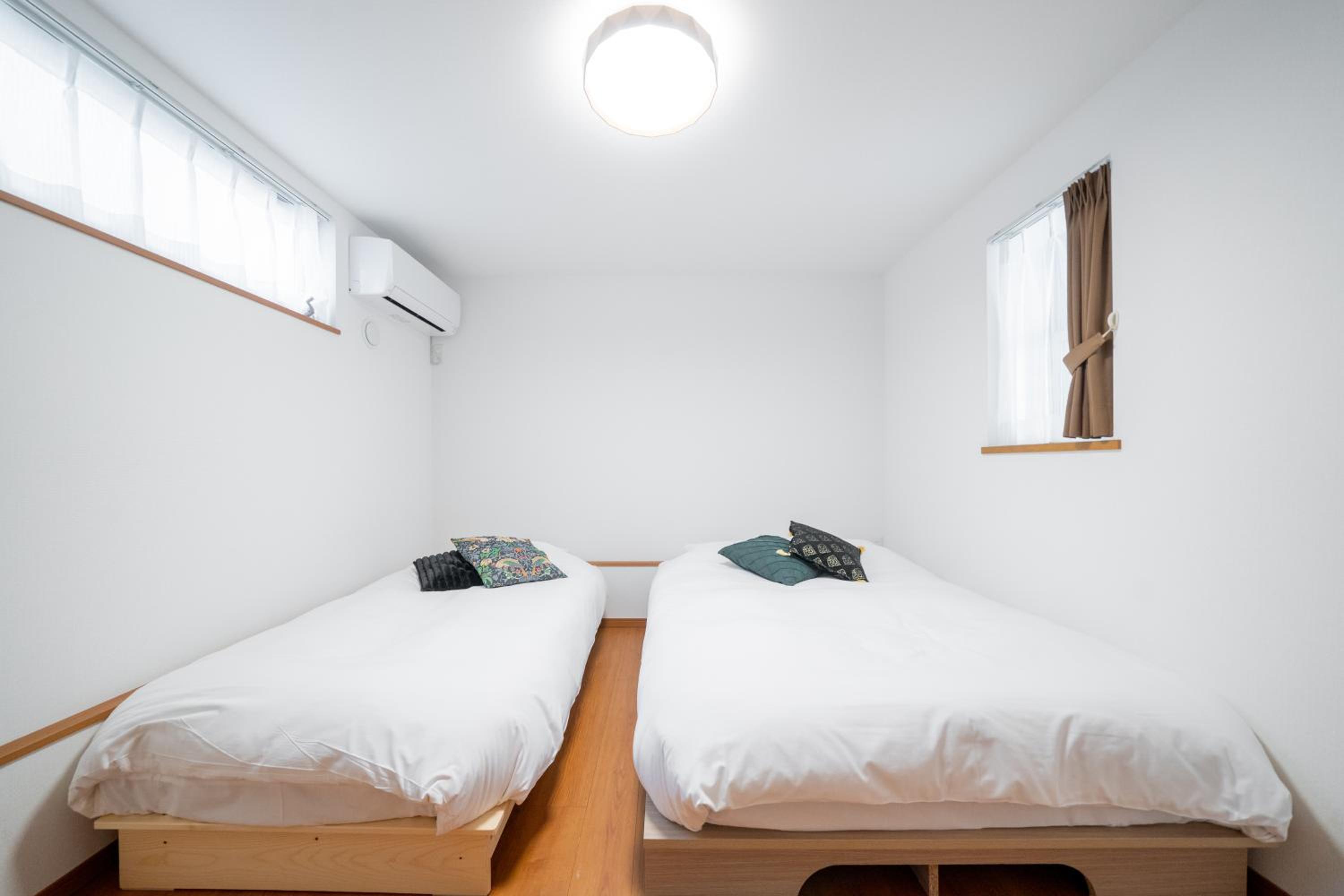 Tokyo Home Base Haneda by Tranova