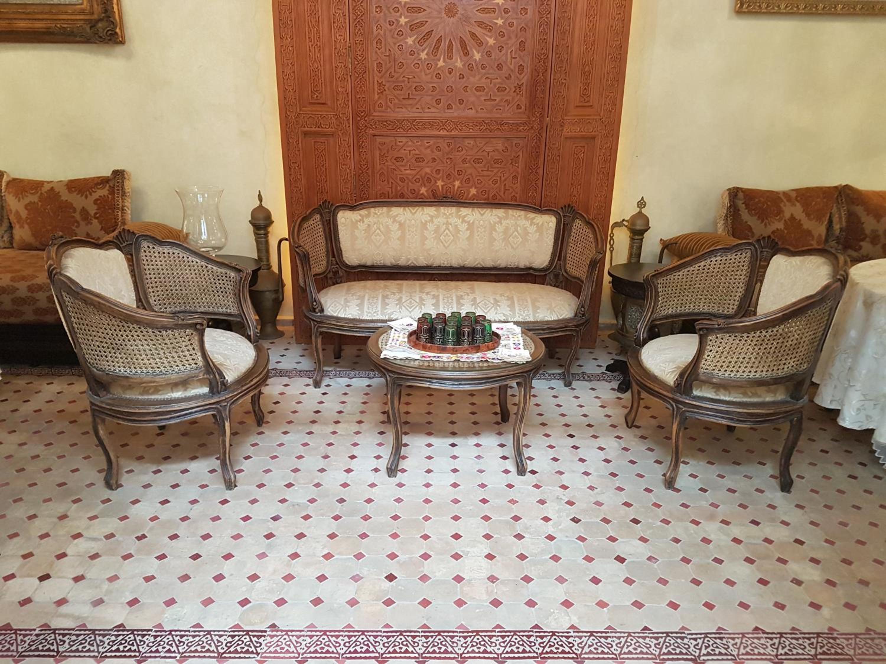 lounge