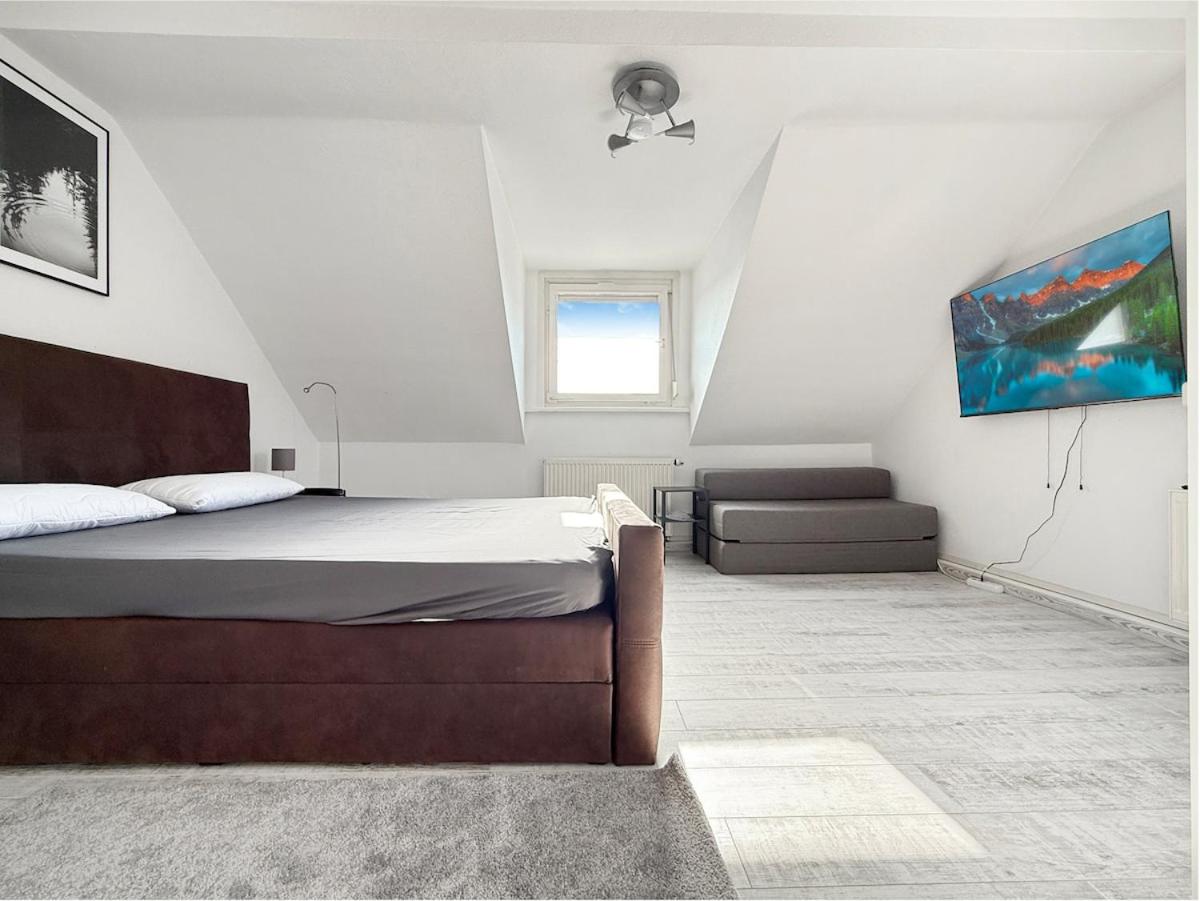 Penthouse in Nürtingen Platz für 14 Gäste